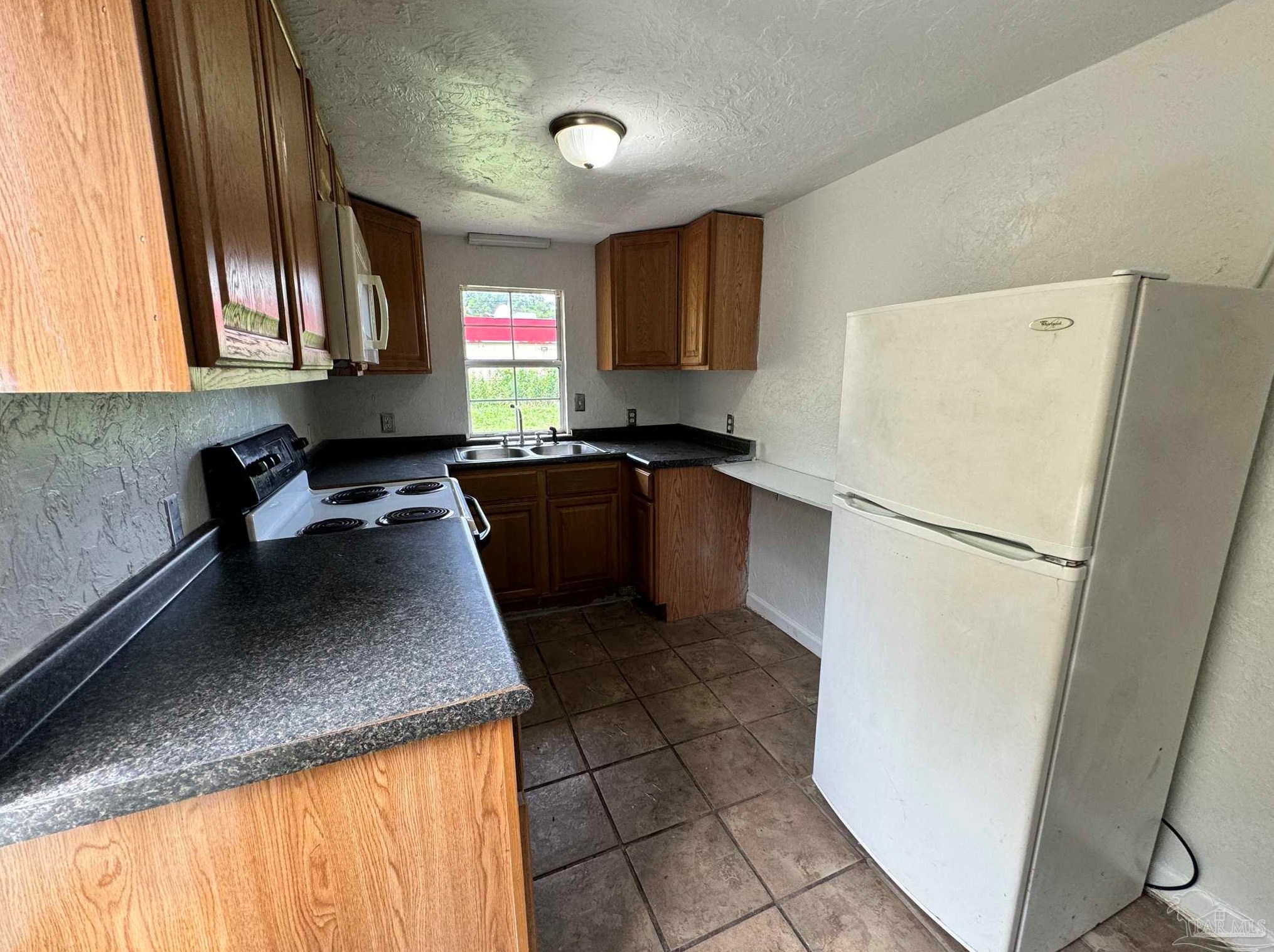 1303 North, Pensacola FL 32505-1776 exterior