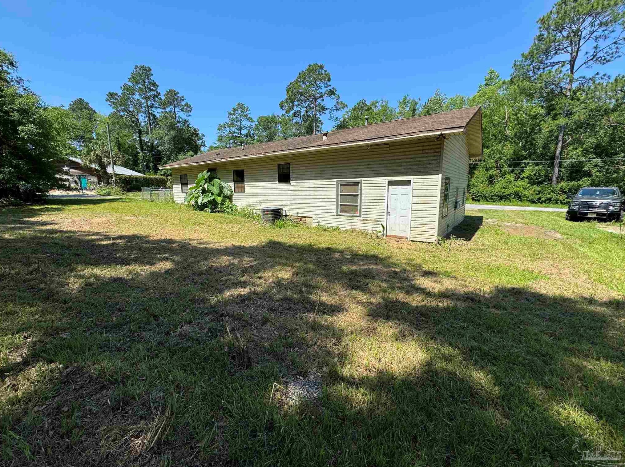 5364 Cathy St, Milton, FL 32583