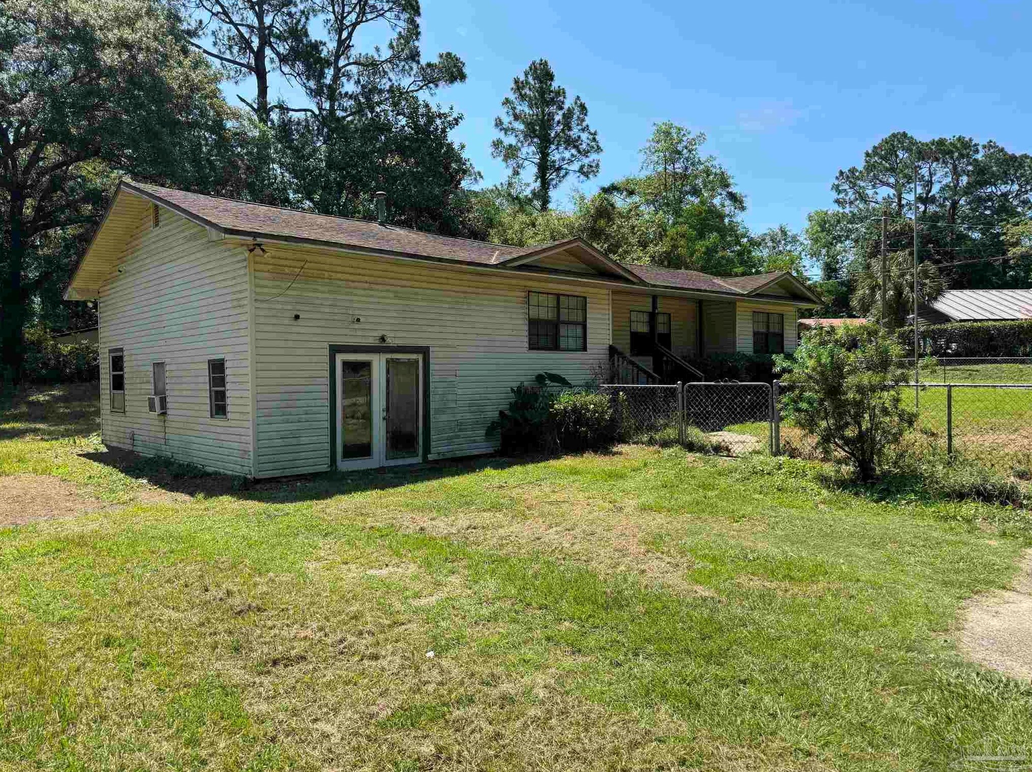 5364 Cathy St, Milton FL  32583-5396 exterior