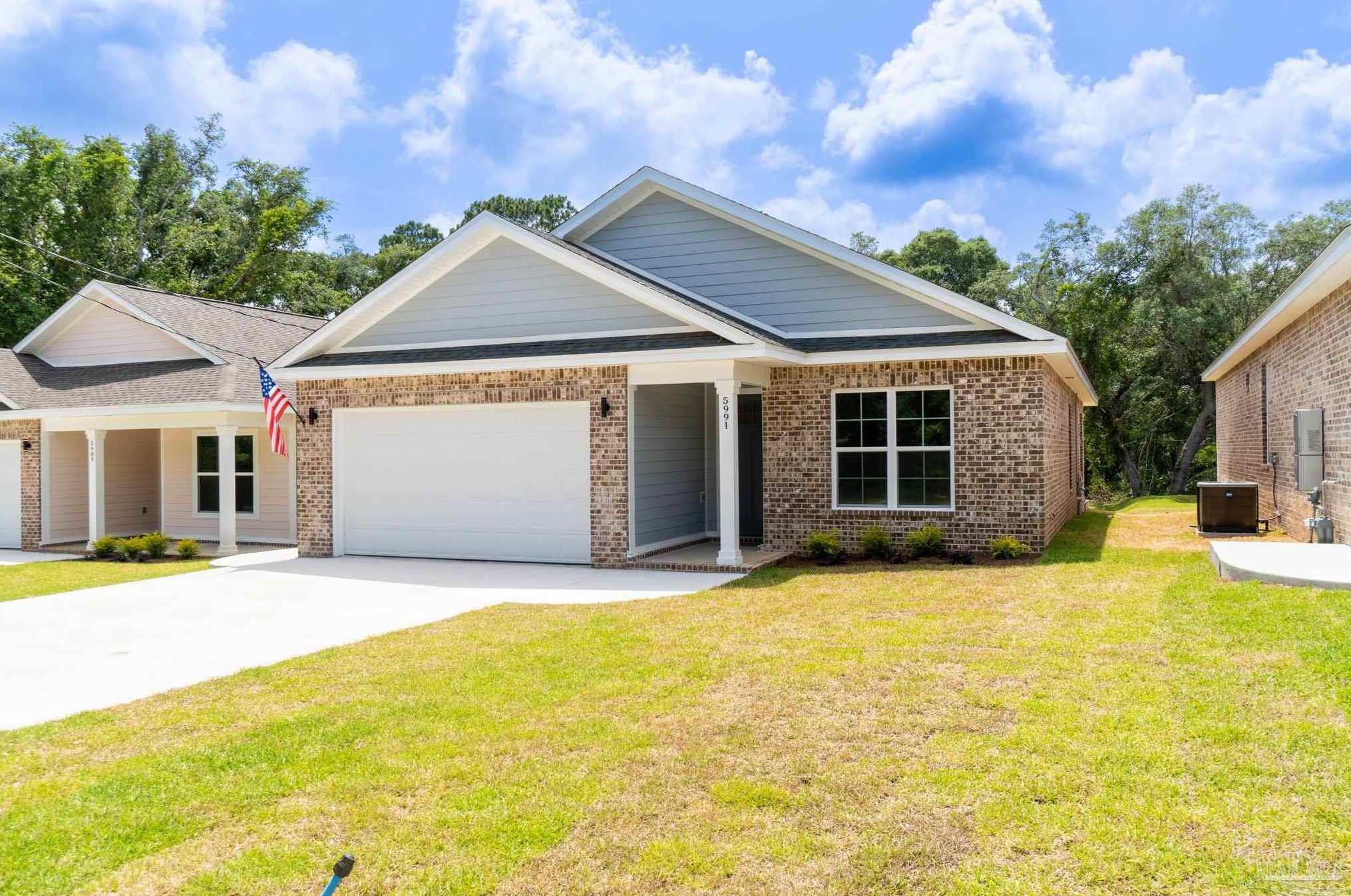 5991 Born Dr, Pensacola, FL 32504-6345