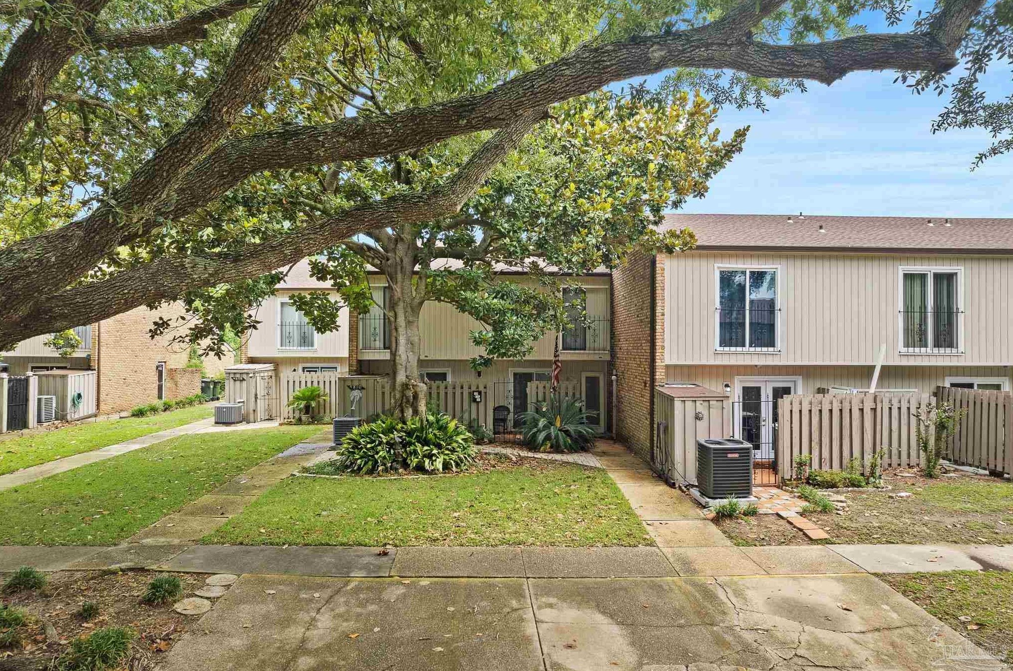 4810 Huron Dr, Pensacola FL  32507-8739 exterior