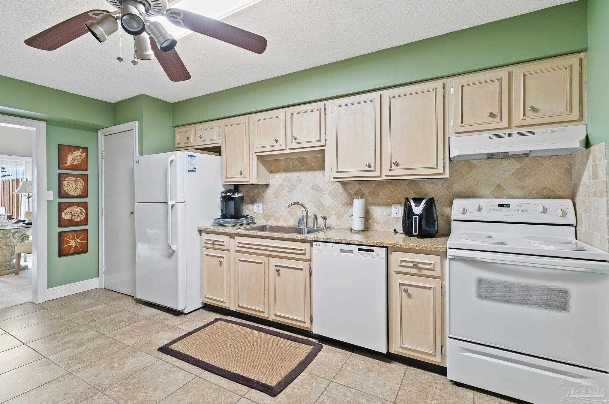 4810 Huron Dr, Pensacola FL  32507-8739 exterior