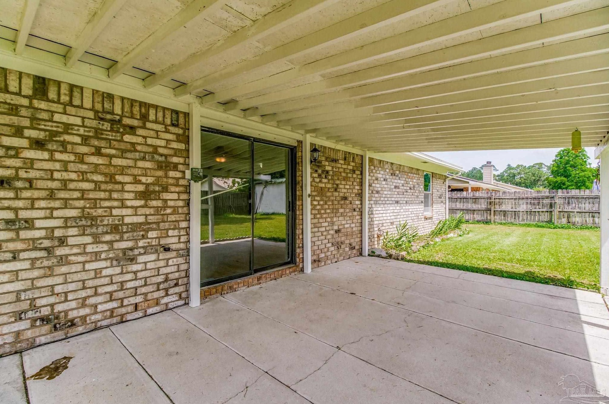 658 Cedar Blf Dr, Pensacola FL 32506-6229 exterior