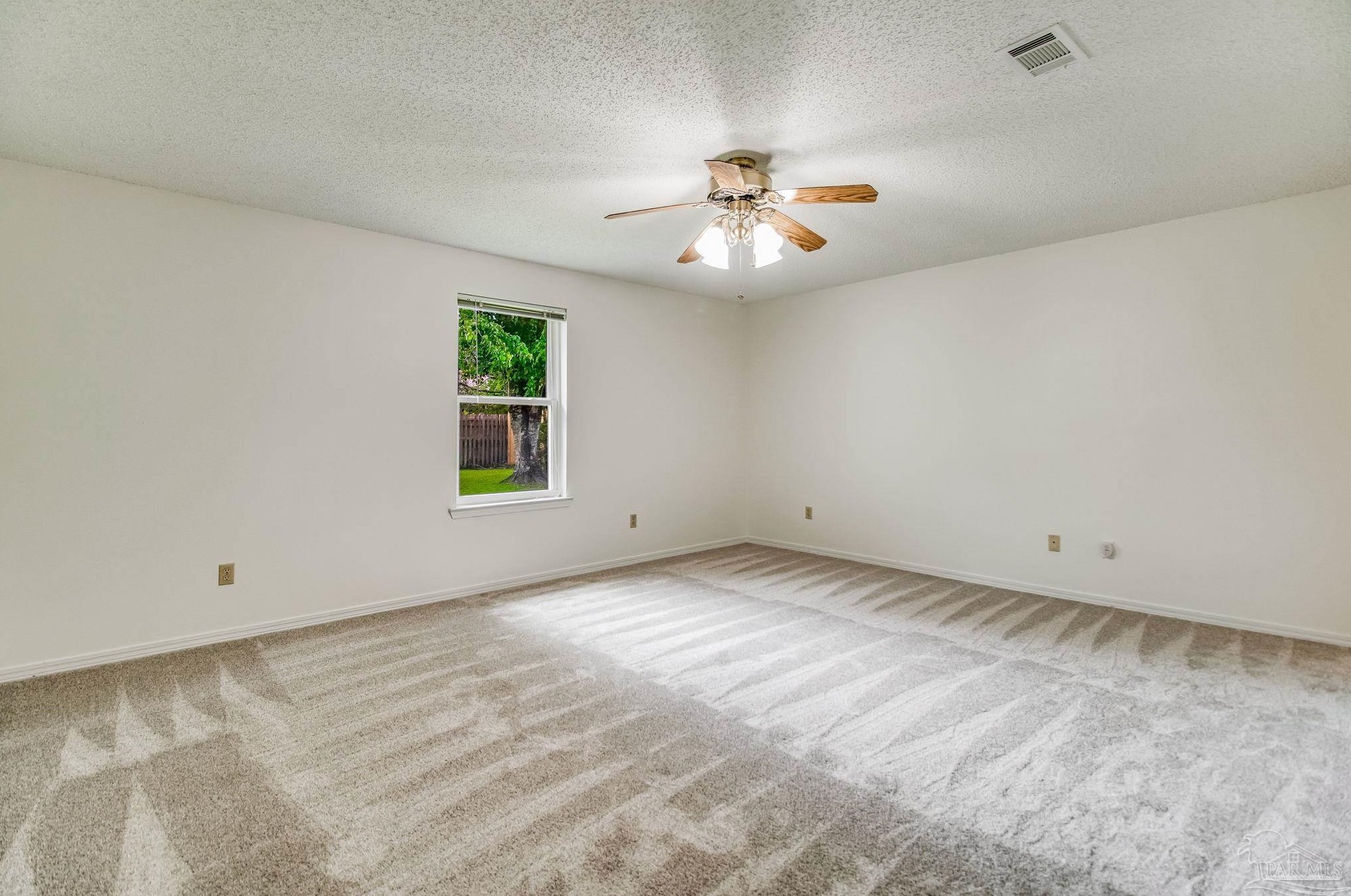 658 Cedar Blf Dr, Pensacola FL 32506-6229 exterior