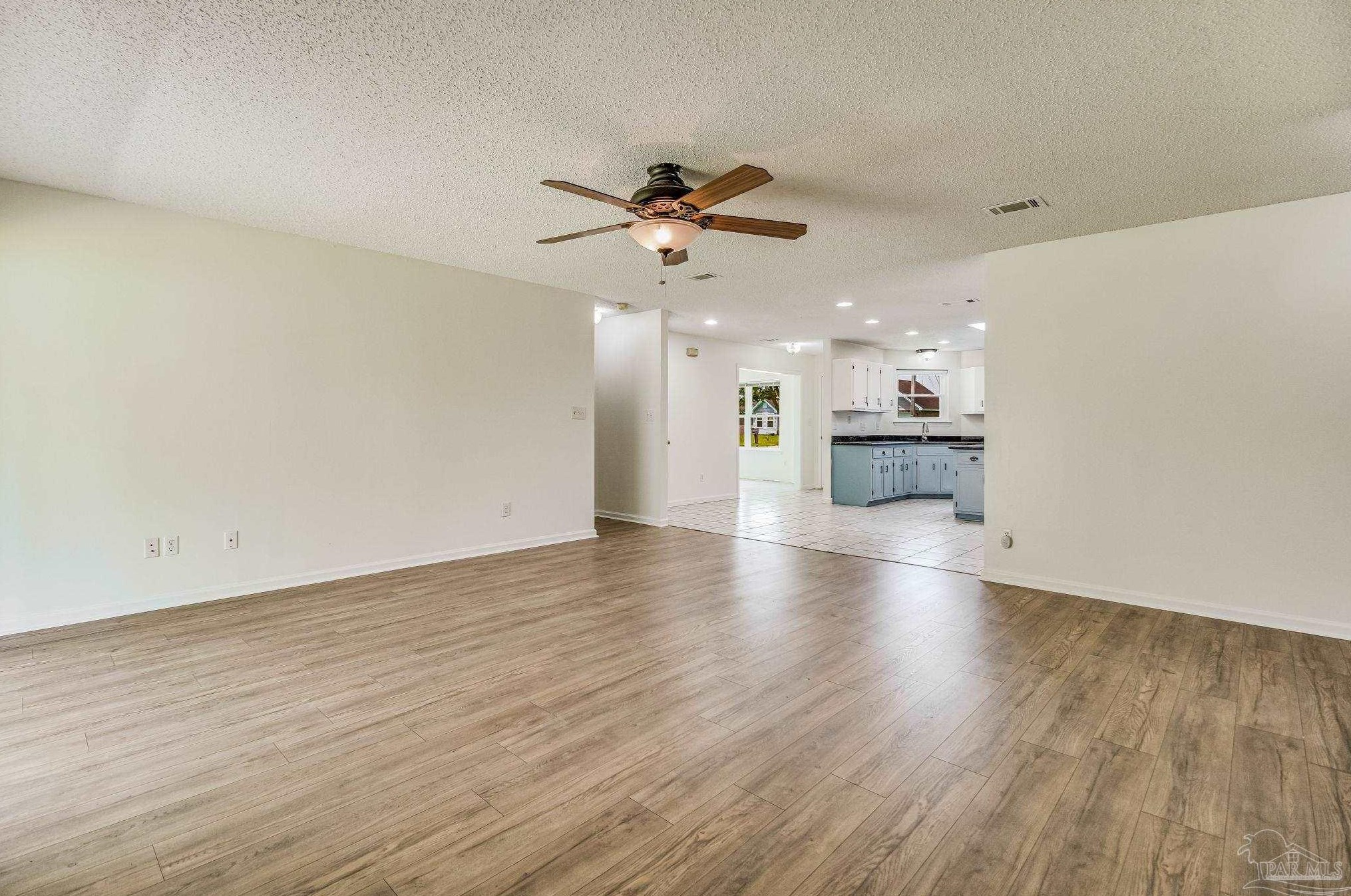 658 Cedar Blf Dr, Pensacola FL 32506-6229 exterior