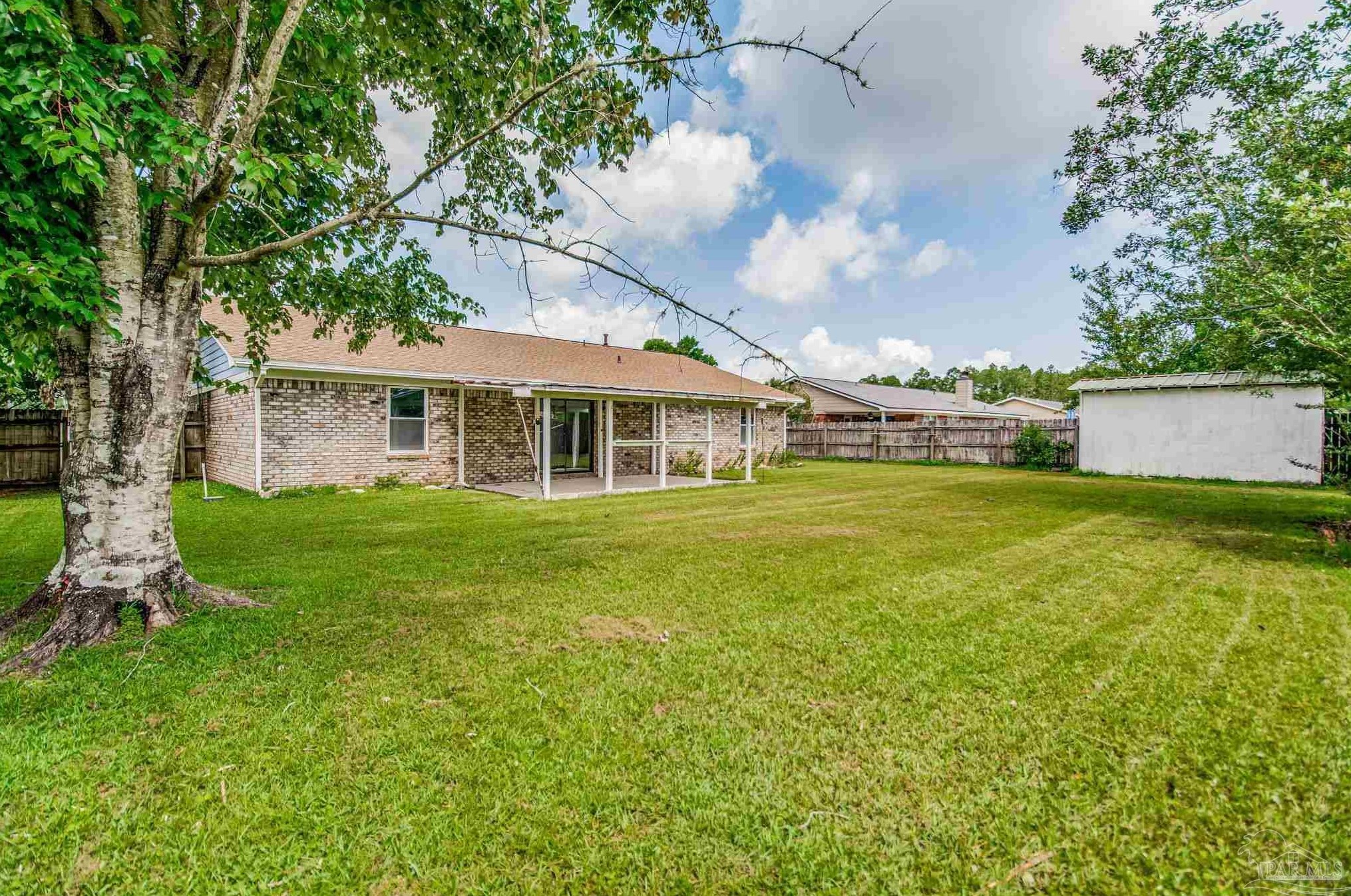 658 Cedar Blf Dr, Pensacola FL 32506-6229 exterior