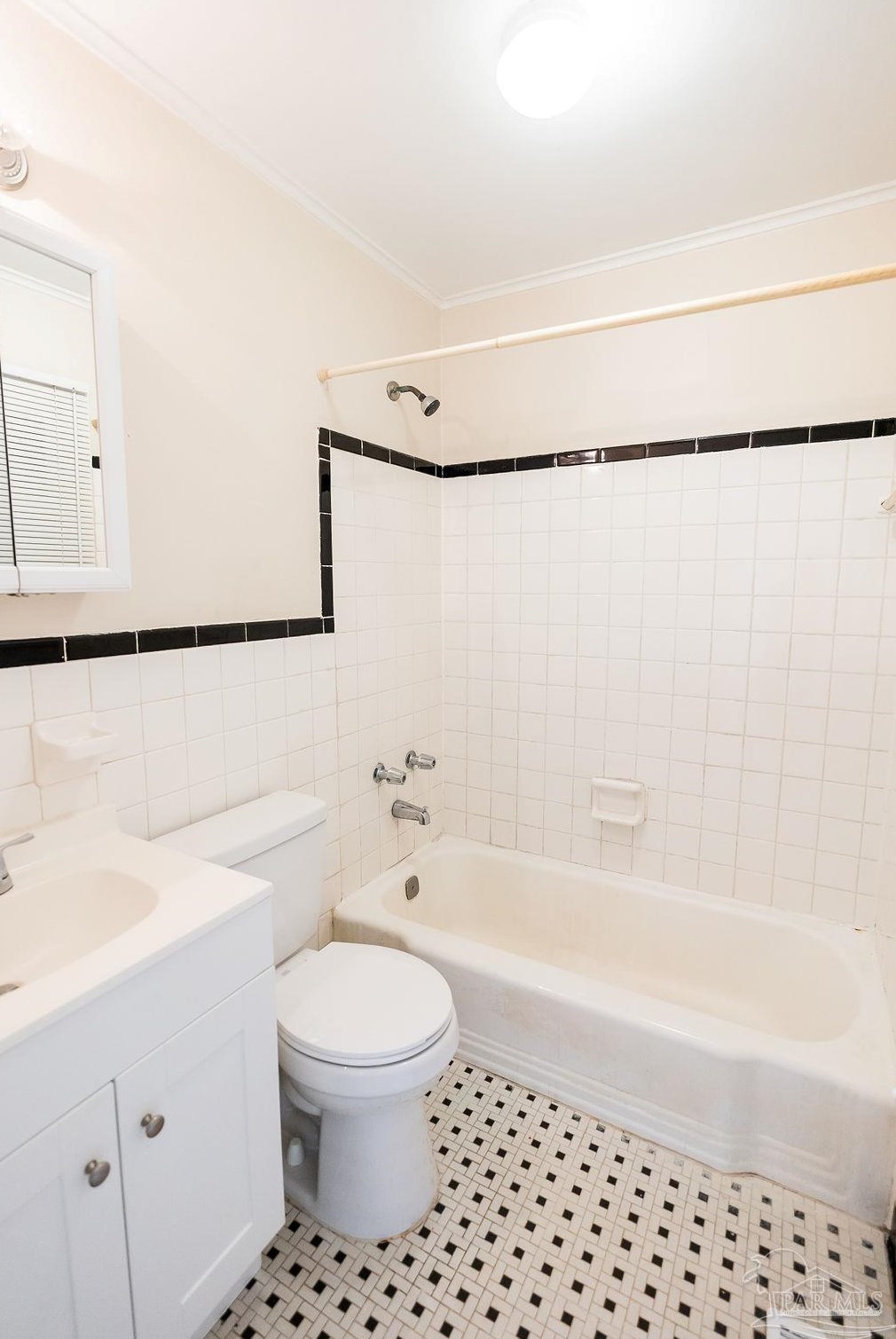 3051 Logan Dr, Pensacola FL 32503-6930 exterior