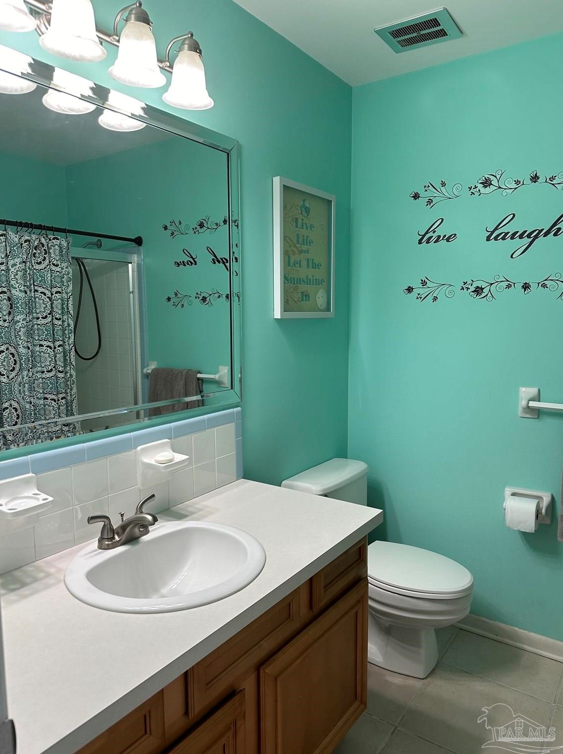 3150 Logan Dr, Pensacola FL 32503-6933 exterior