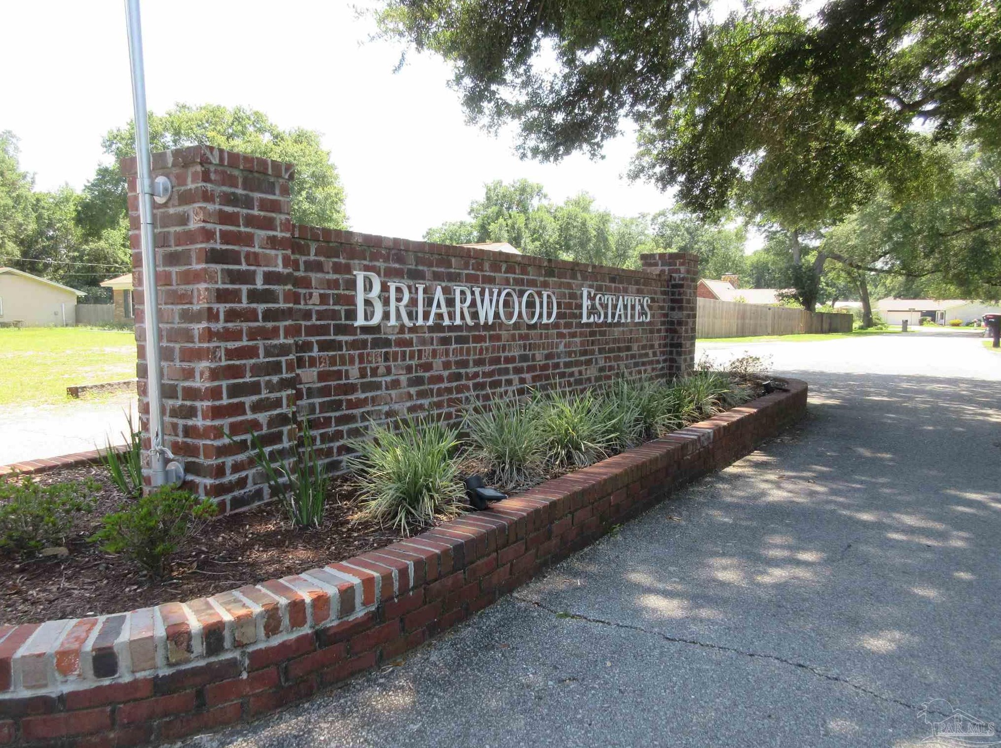 4653 Briaroak Dr, Milton FL 32571-1302 exterior