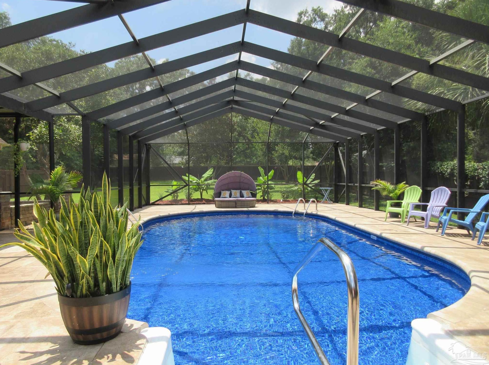 2000 Saddlebrook Dr, Pensacola, FL 32526-3921