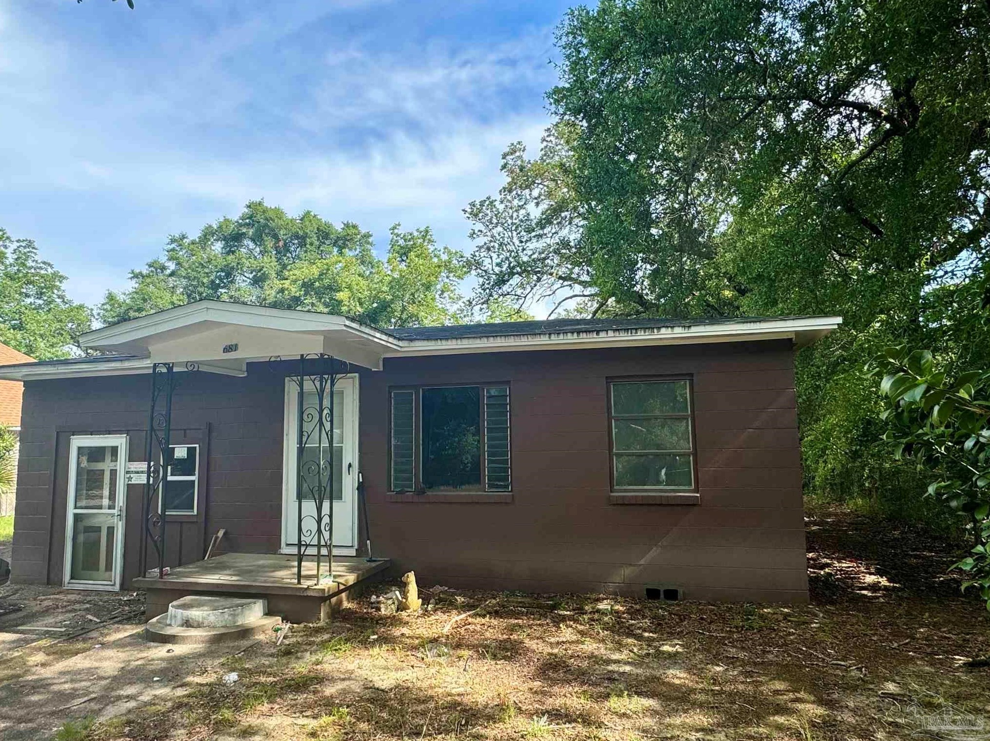 681 Bullard Ave, Pensacola, FL 32514