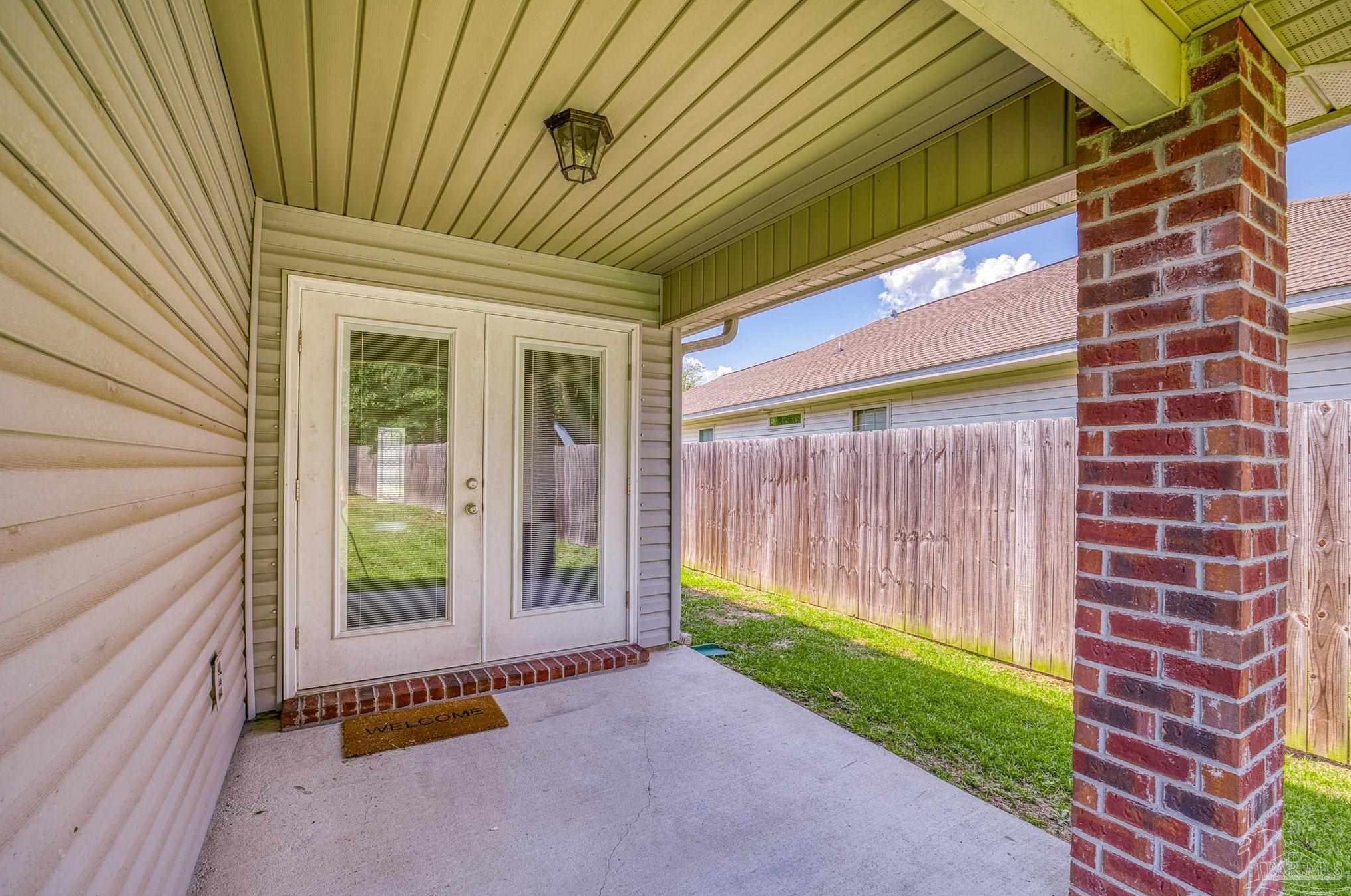 5159 Teresa Dr, Milton FL  32583-6552 exterior