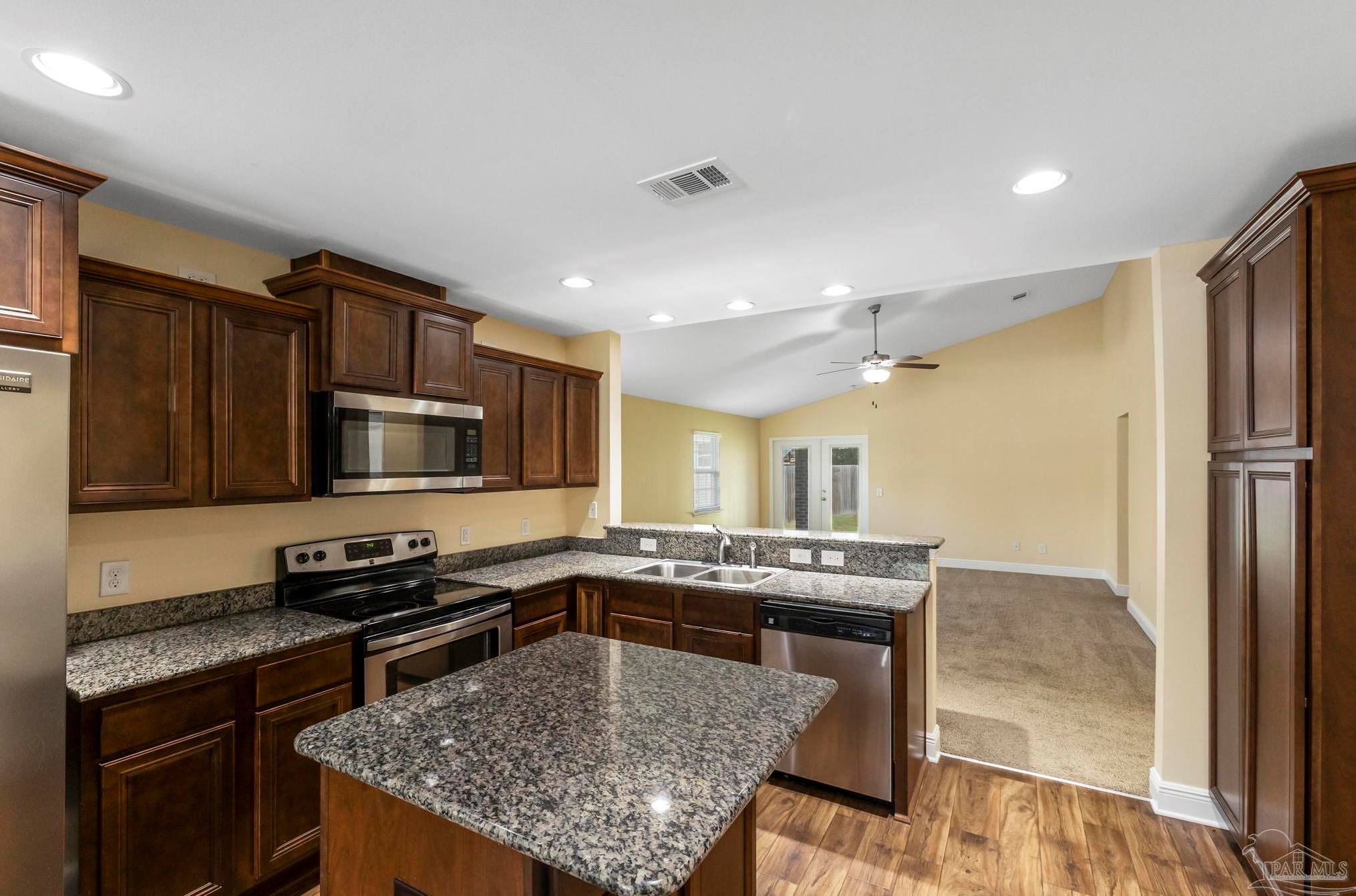 5159 Teresa Dr, Milton FL  32583-6552 exterior