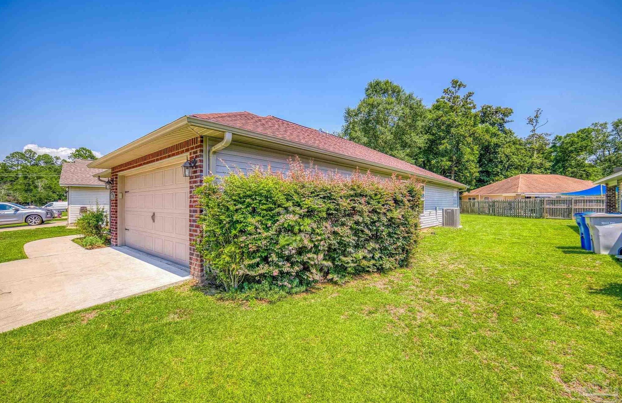 5159 Teresa Dr, Milton FL  32583-6552 exterior