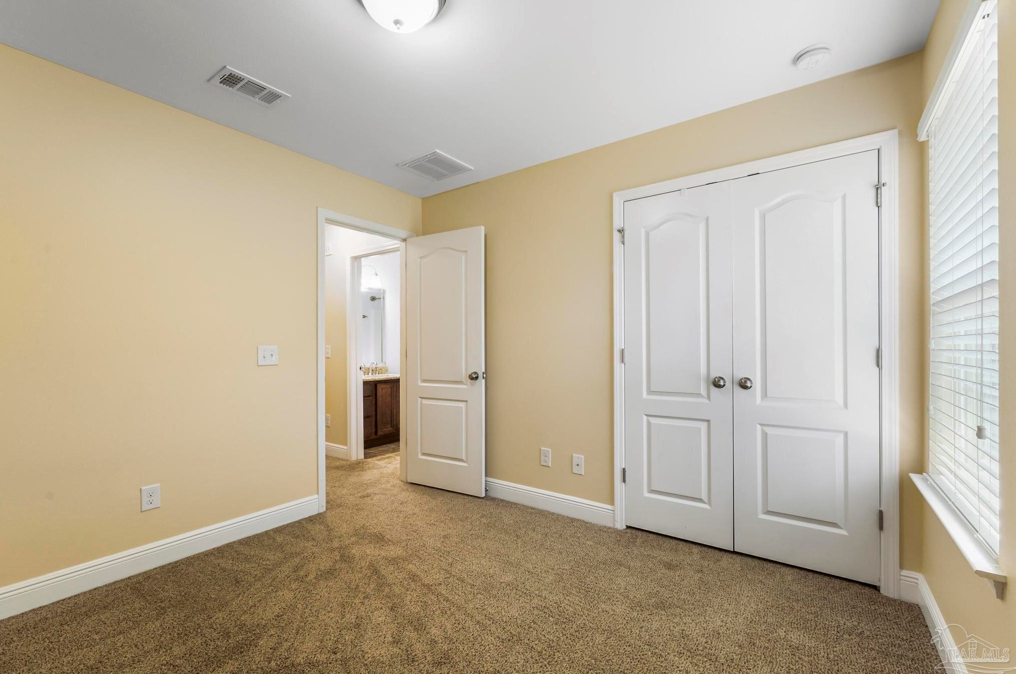 5159 Teresa Dr, Milton FL  32583-6552 exterior