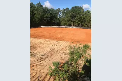 5878 Saratoga Dr, Crestview, FL 32536 - Photo 2