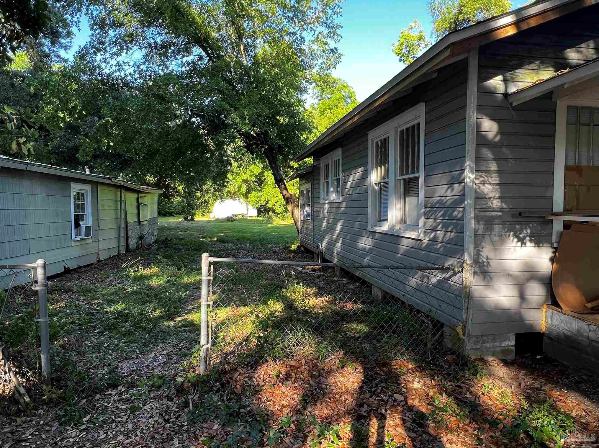220 Dogwood Dr, Pensacola, FL 32505