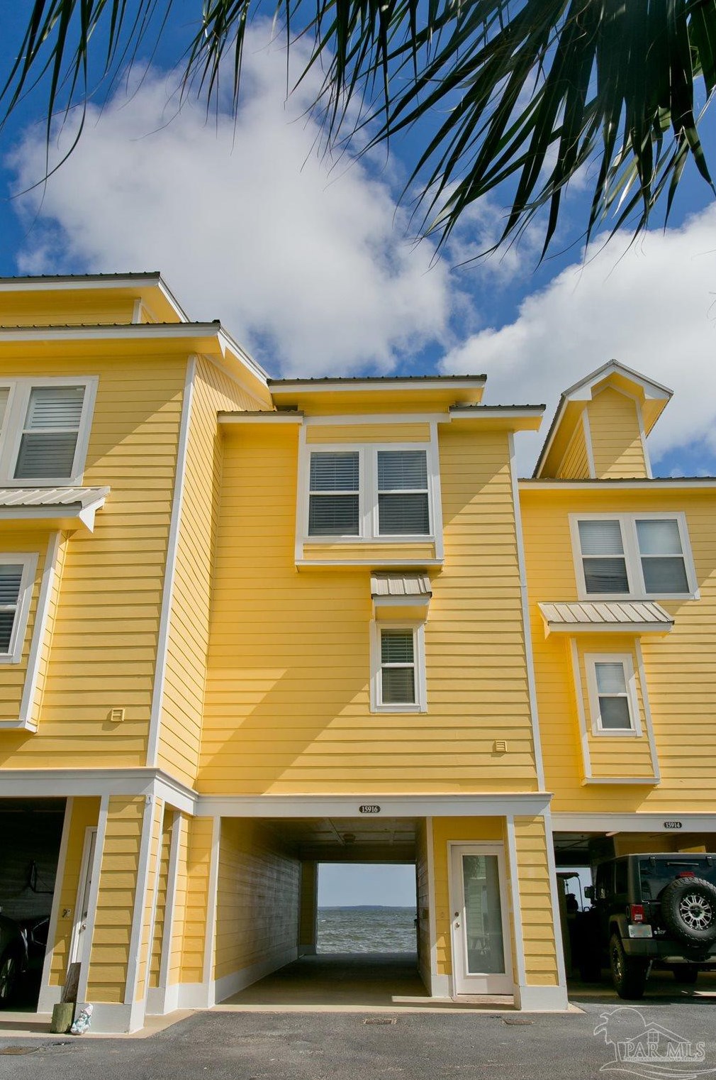 15916 Innerarity Point Rd, Pensacola, FL 32507