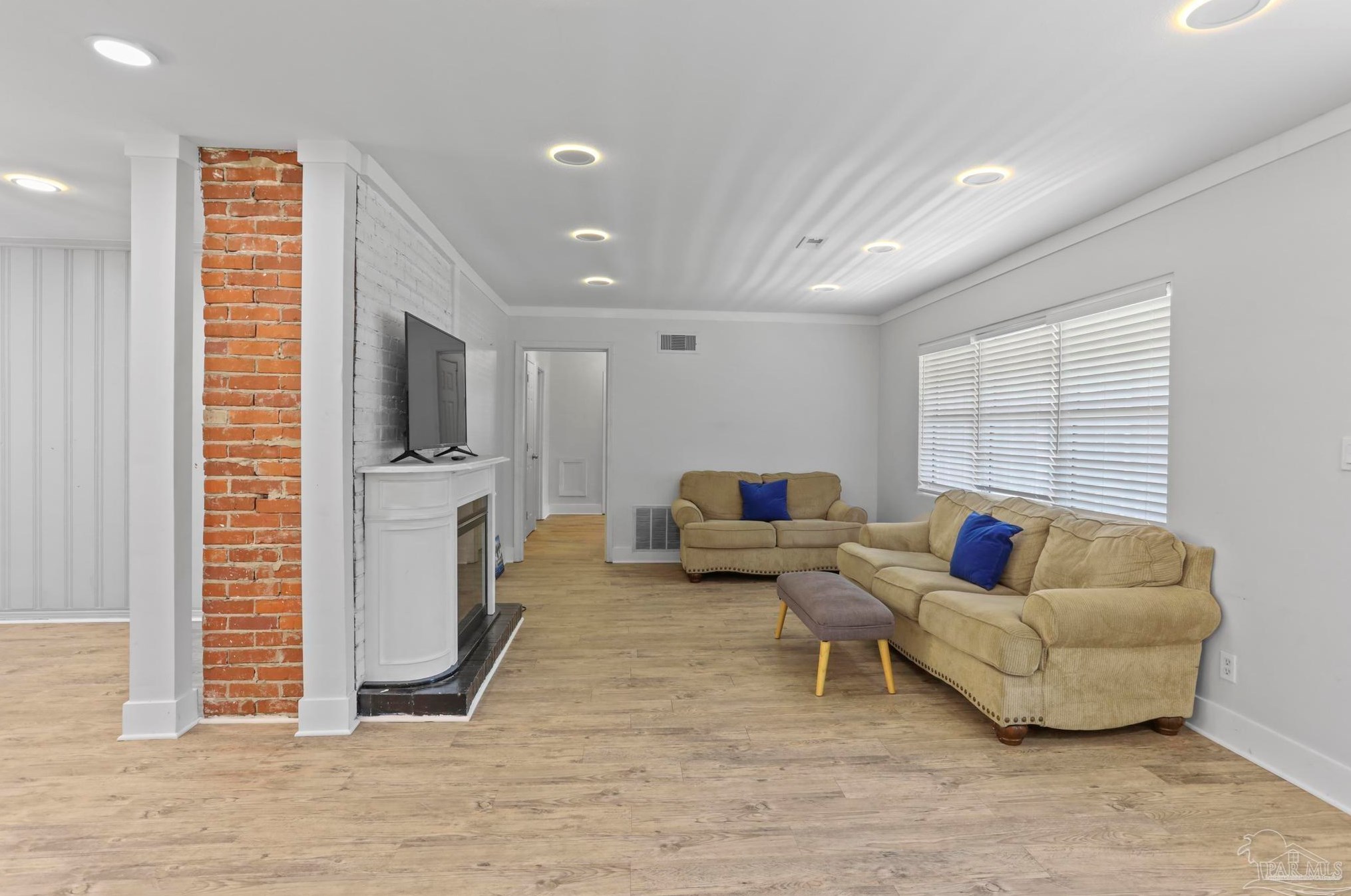 380 Clematis St, Pensacola, FL 32503