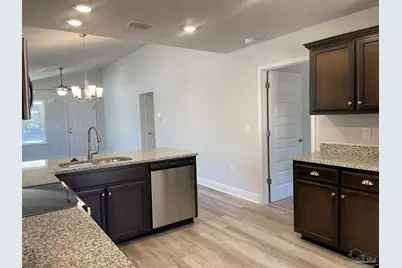 1026 Brimwood Cir #21A, Cantonment, FL 32533 - Photo 4