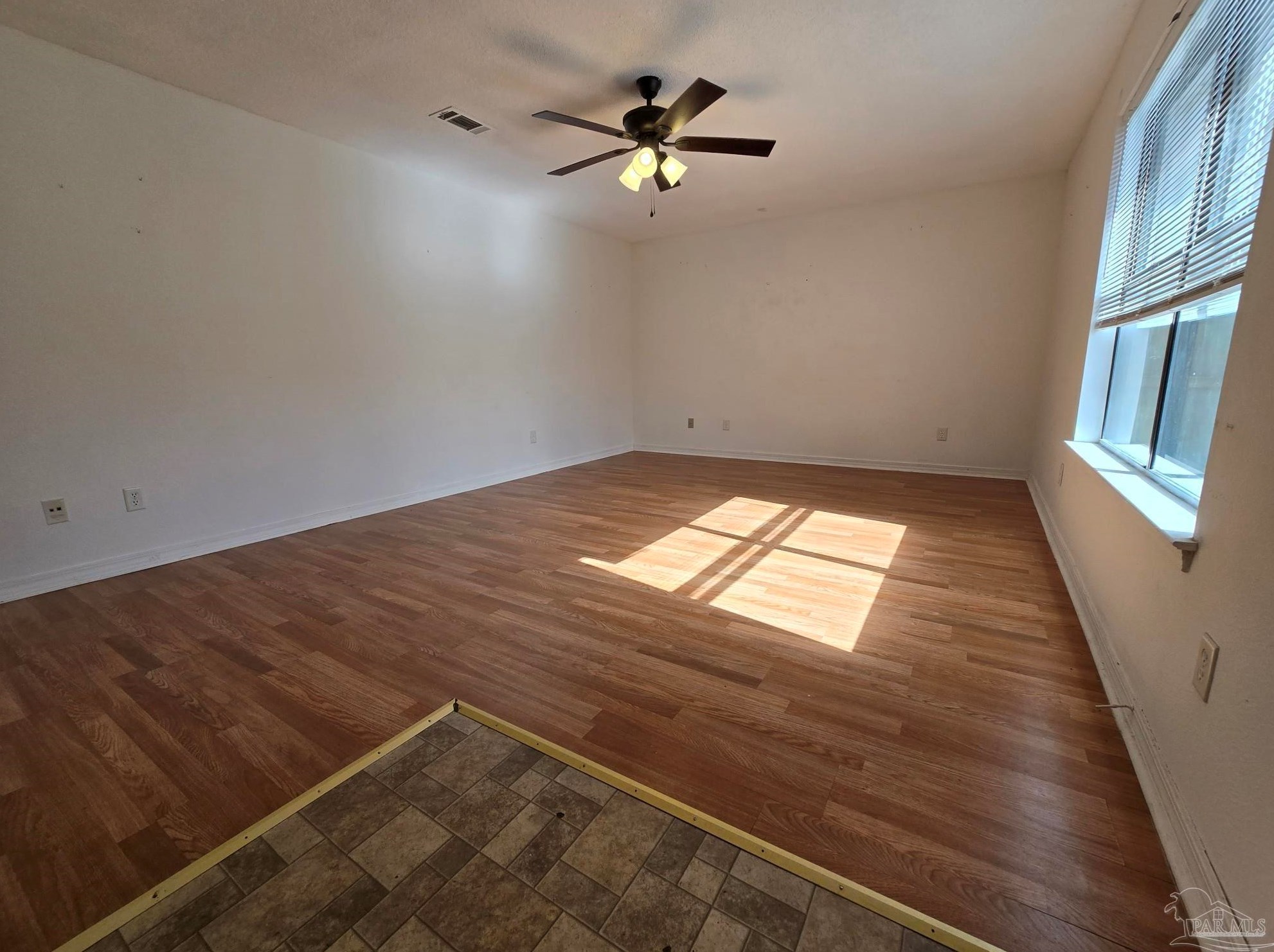 2301 W Michigan Ave #23, Pensacola, FL 32526