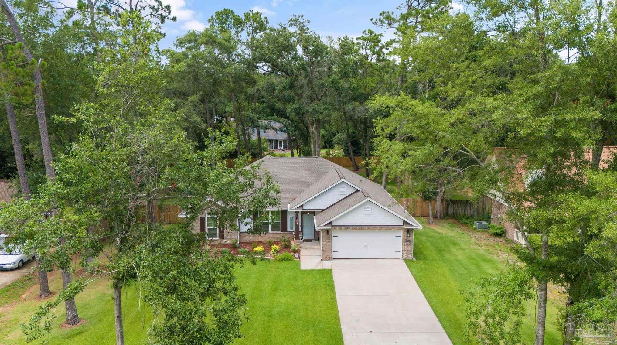5460 Rowe Trl, Milton FL  32571-9557 exterior