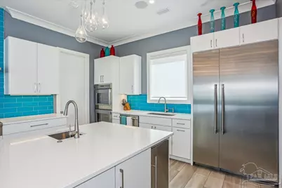 7307 Gulf Blvd, Navarre Beach, FL 32566 - Photo 12