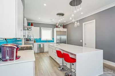 7307 Gulf Blvd, Navarre Beach, FL 32566 - Photo 16