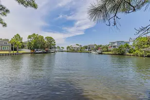 4561 Soundside Terrace, Gulf Breeze, FL 32563 - Photo 4