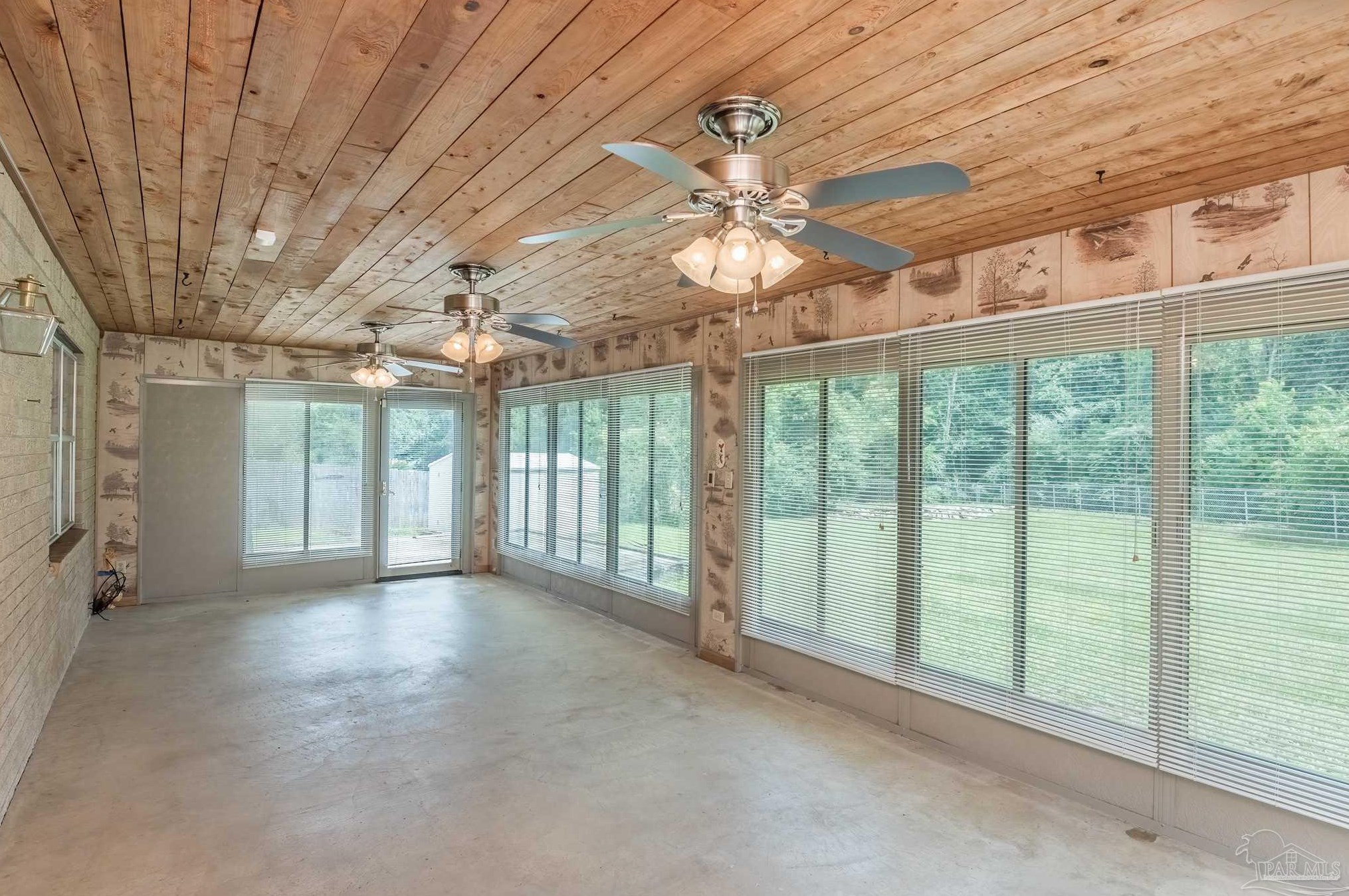 8215 Sharkhead Cir, Pensacola, FL 32514