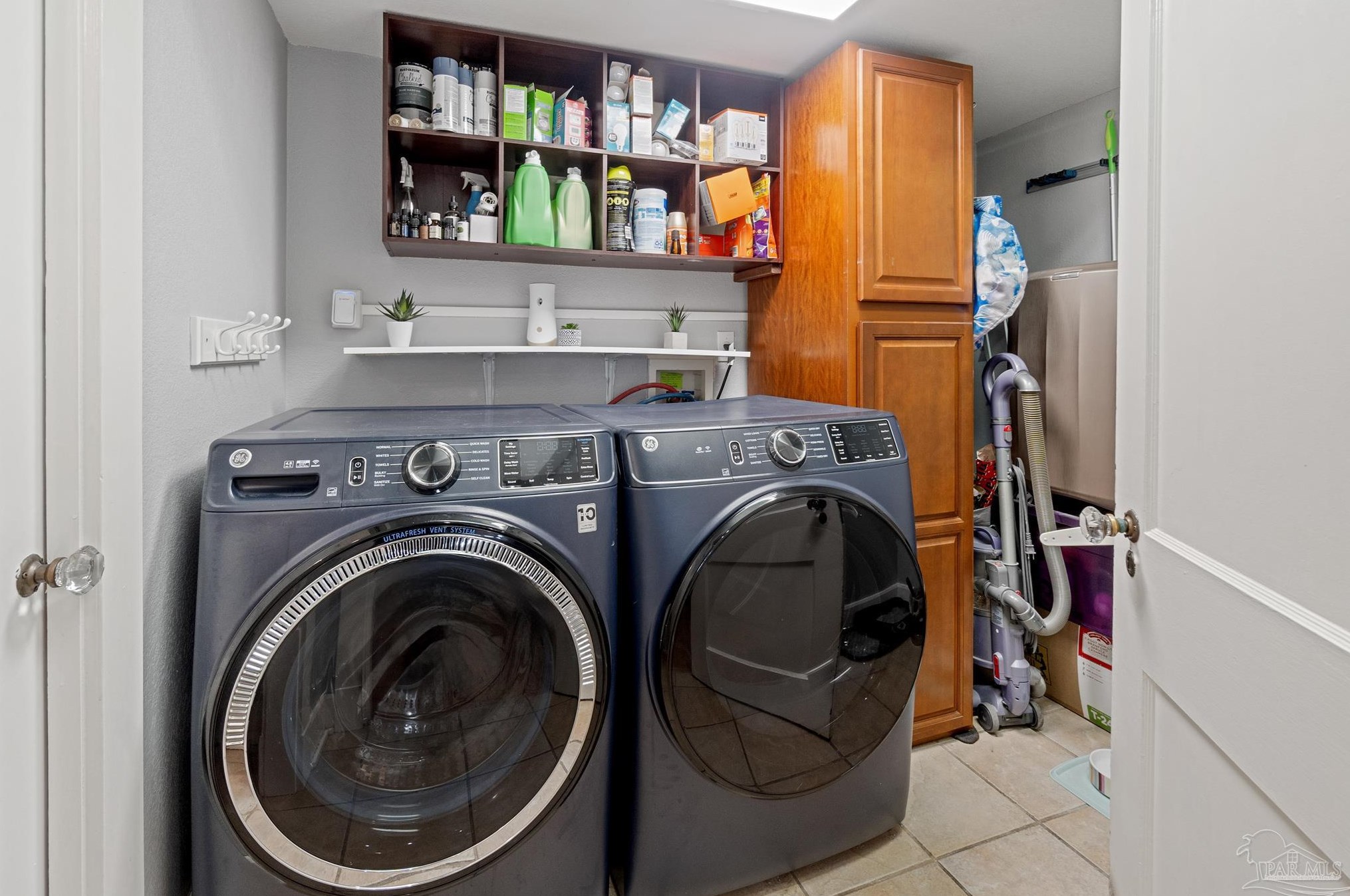 1020 Brainerd St, Pensacola FL  32501-2523 exterior