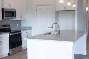 7818 Marion Wy, Pace, FL 32571 - Photo 4