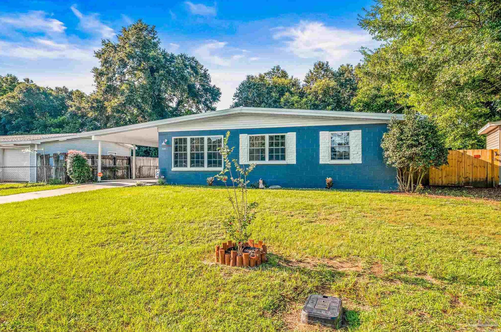 709 Loire Way, Pensacola, FL 32505