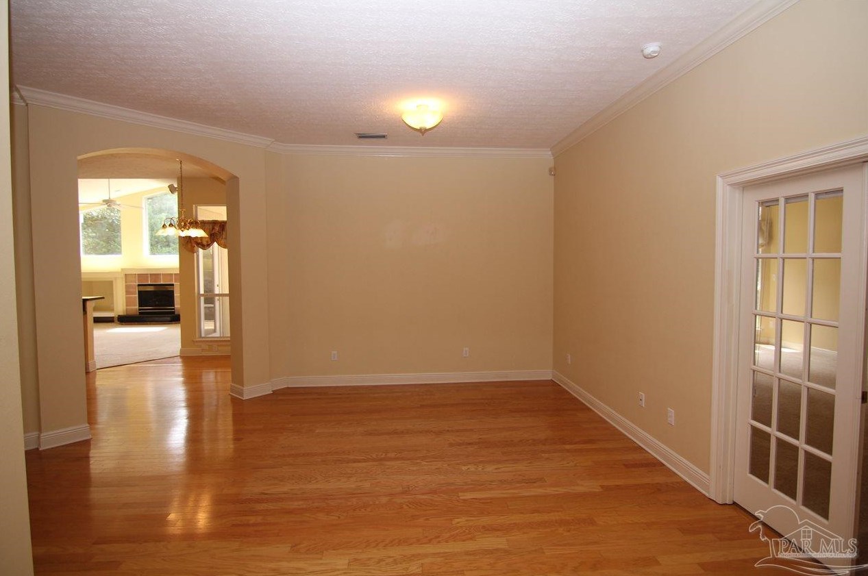 10184 Bittern Dr, Pensacola, FL 32507