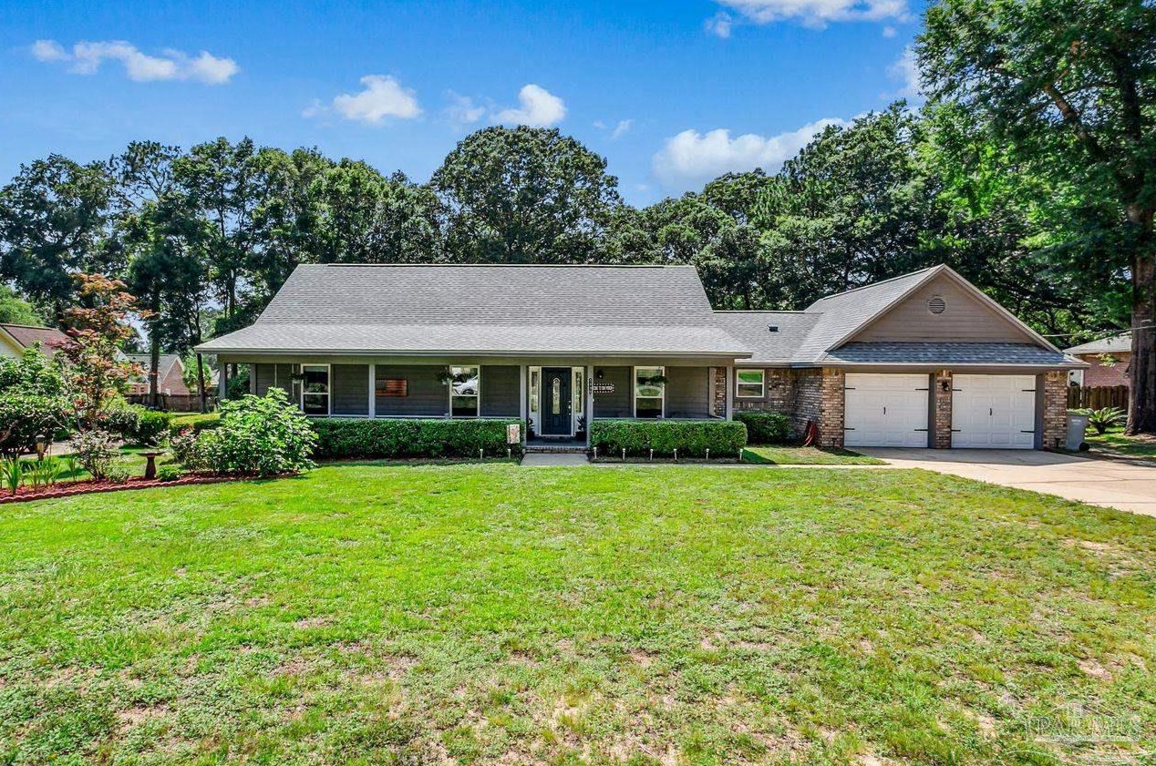5490 Rowe Trl, Milton, FL 32571-9557