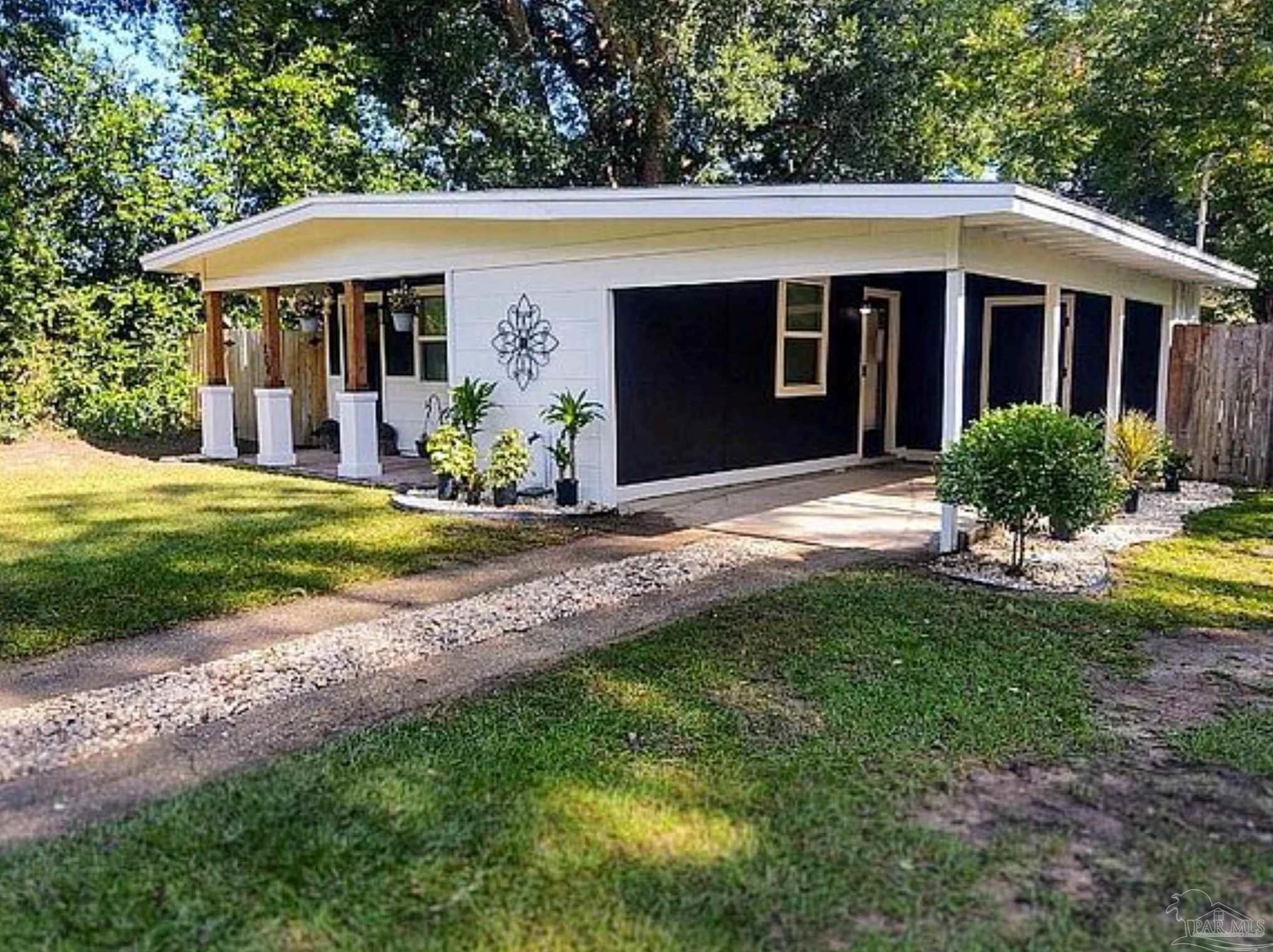 204 Holly St, Pensacola, FL 32514