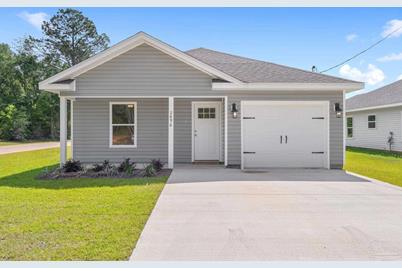 2872 N 24th Ave, Milton, FL 32583 - Photo 1