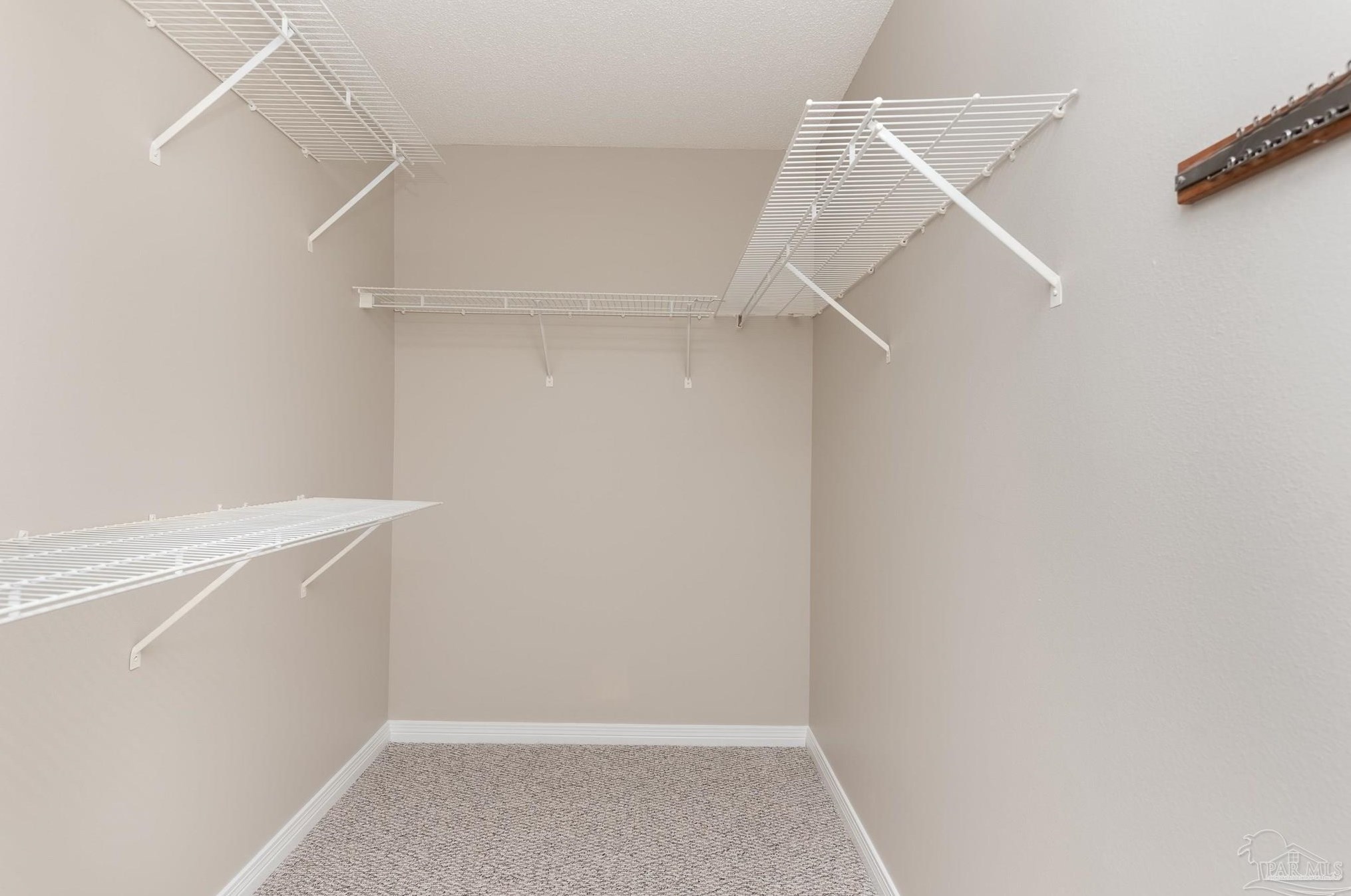 1048 Chandelle Lake Dr, Pensacola FL  32507-8124 exterior