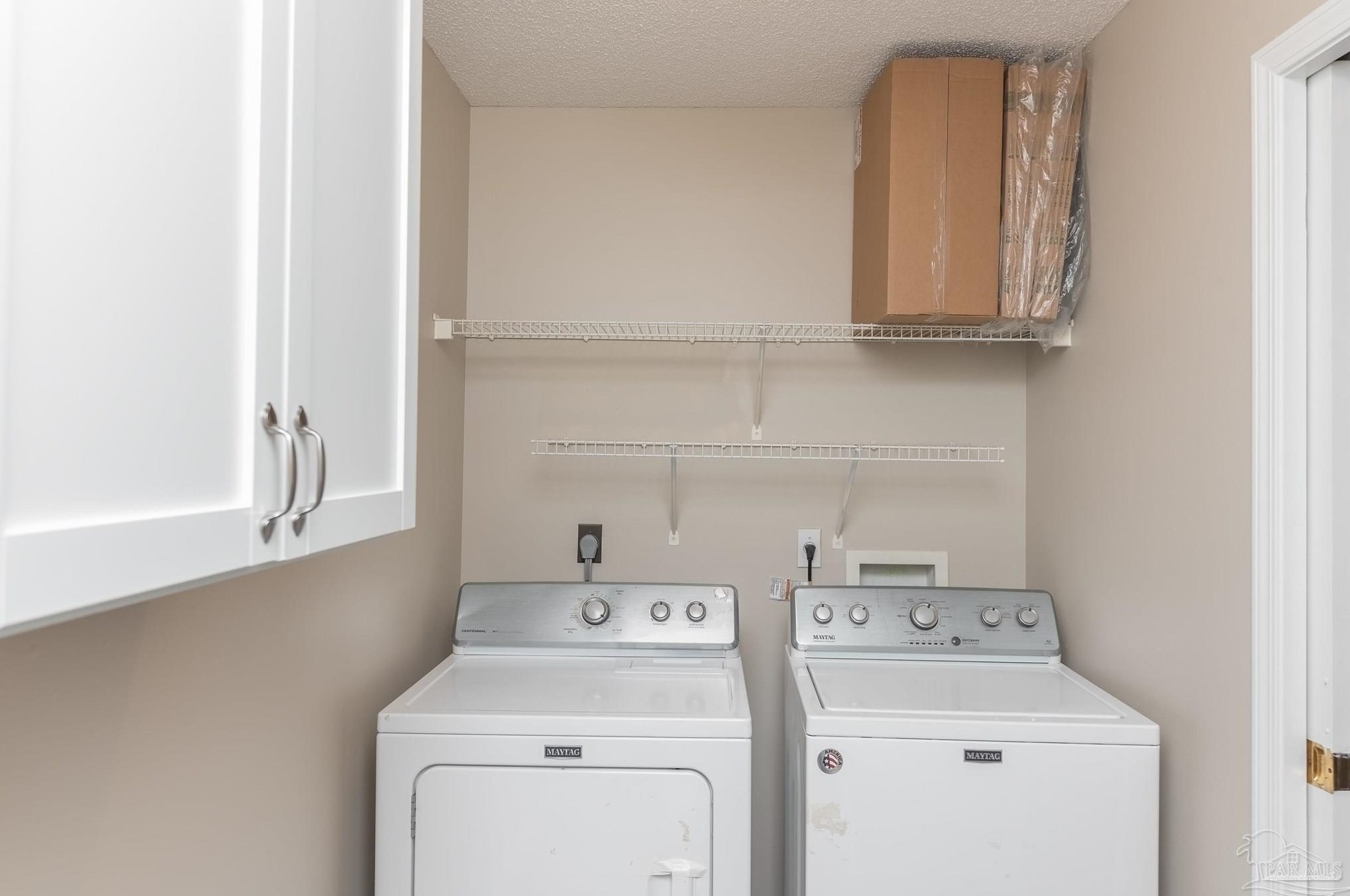 1048 Chandelle Lake Dr, Pensacola FL  32507-8124 exterior