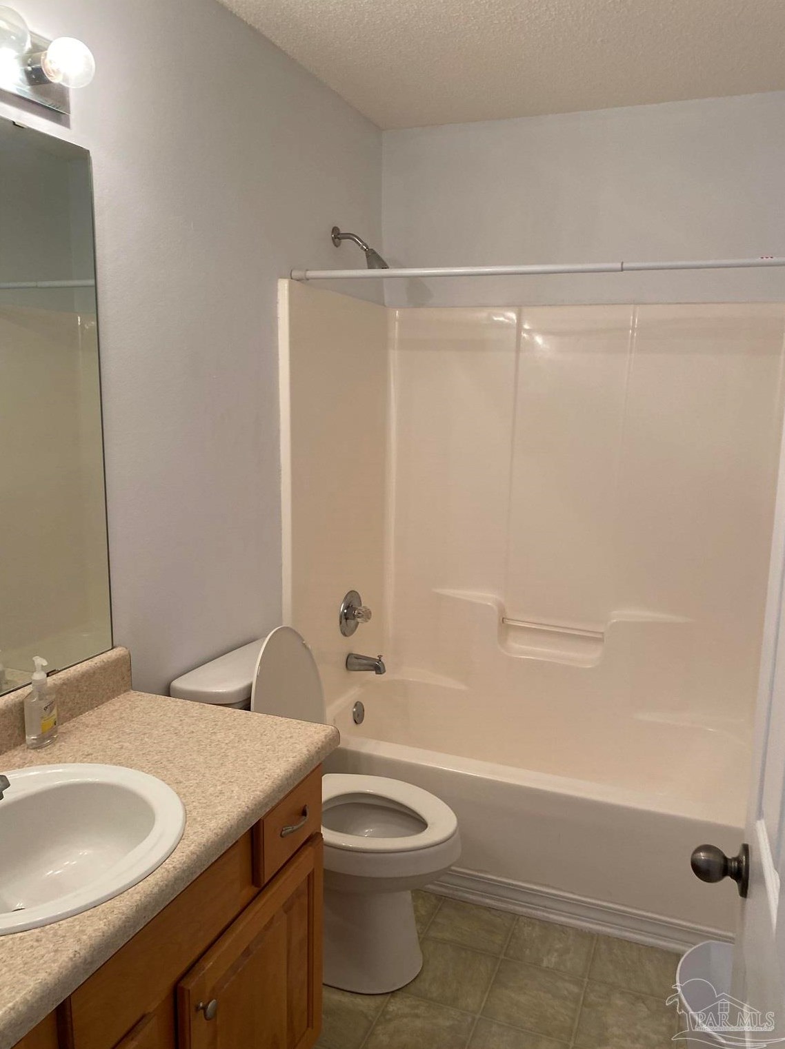 5859 Last Big Tree Ln, Pensacola FL  32505-2235 exterior