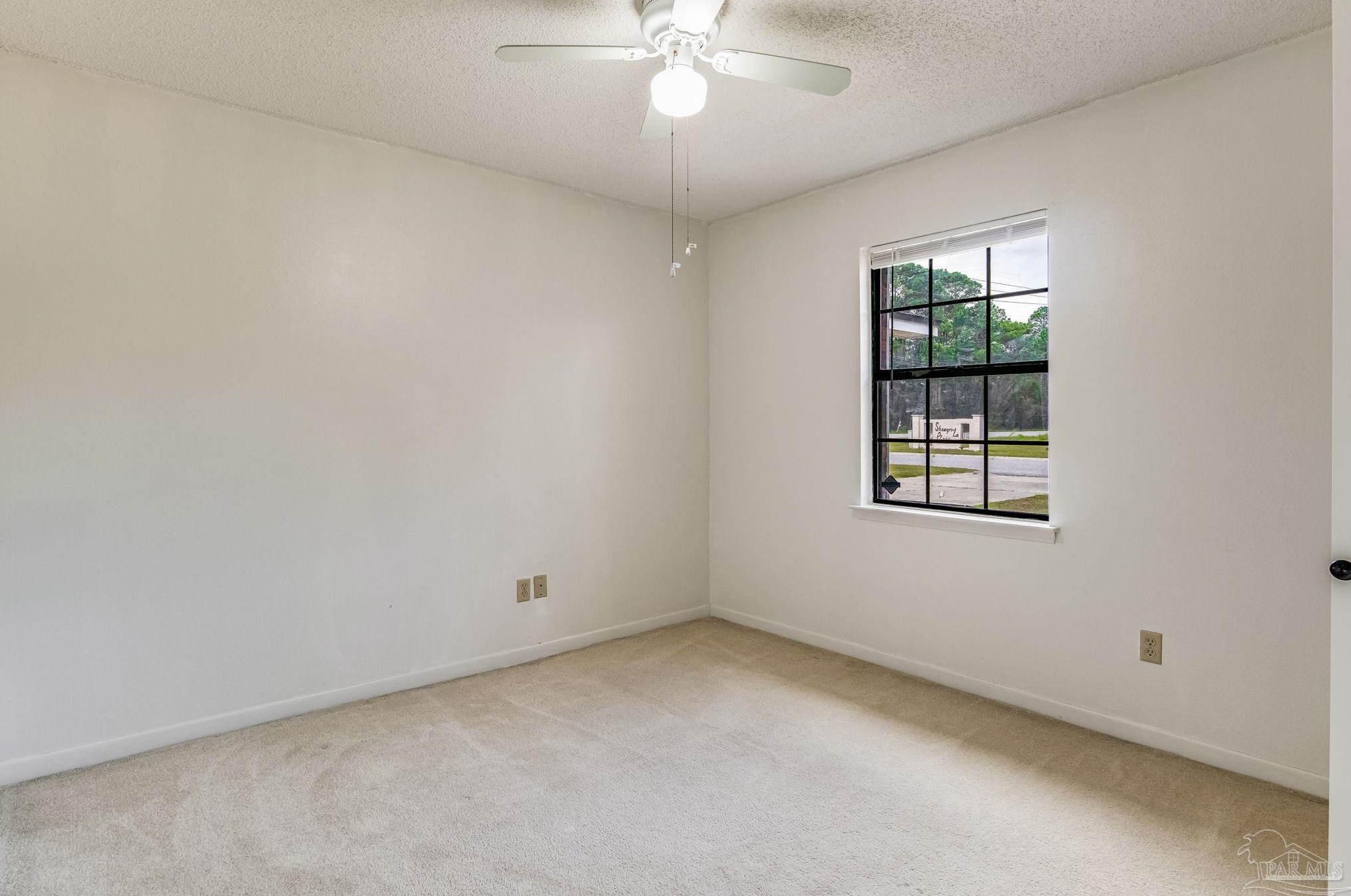 564 Tallow Tree Dr, Pensacola, FL 32506