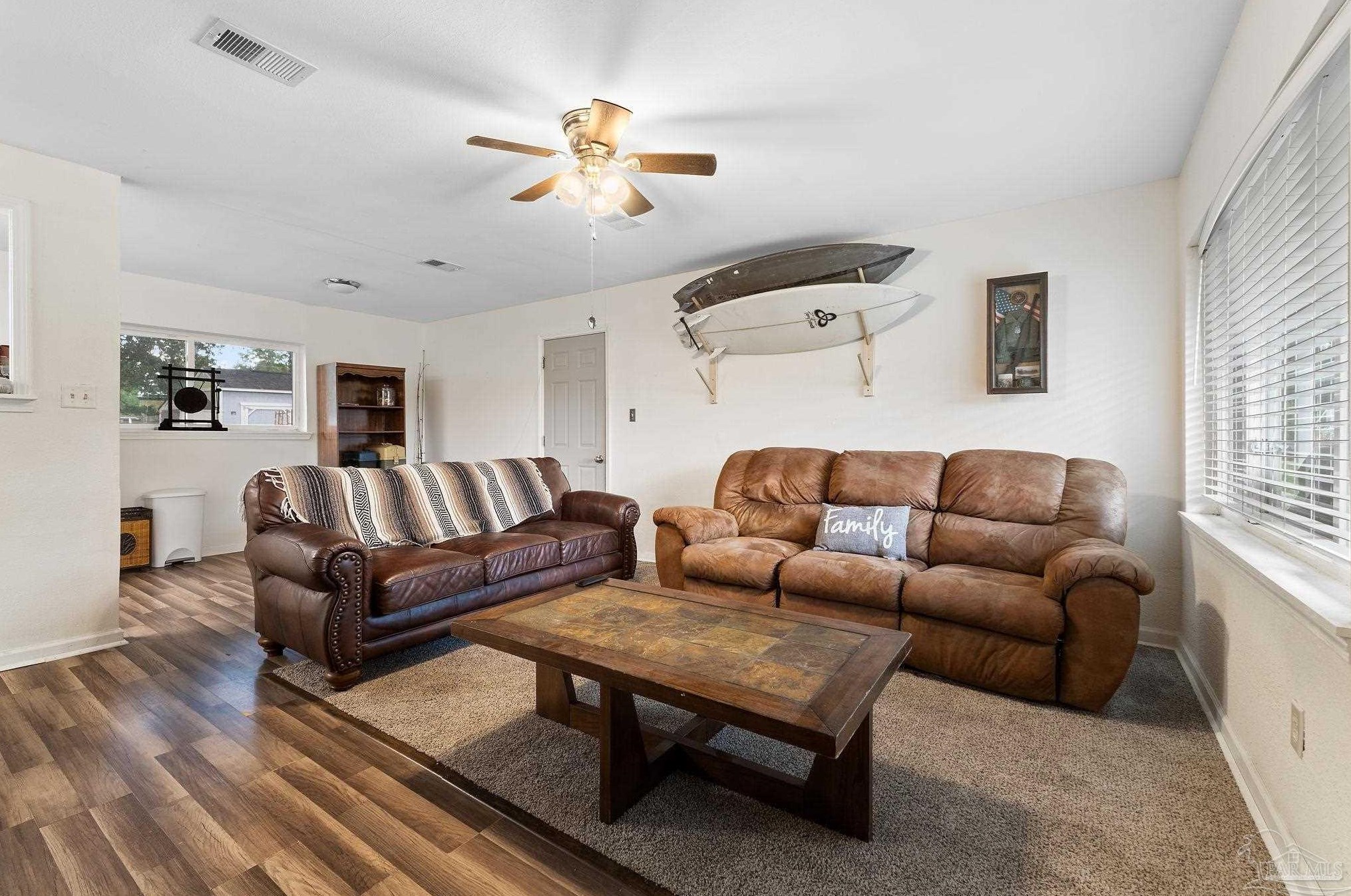 7870 Castlegate Dr, Pensacola, FL 32534