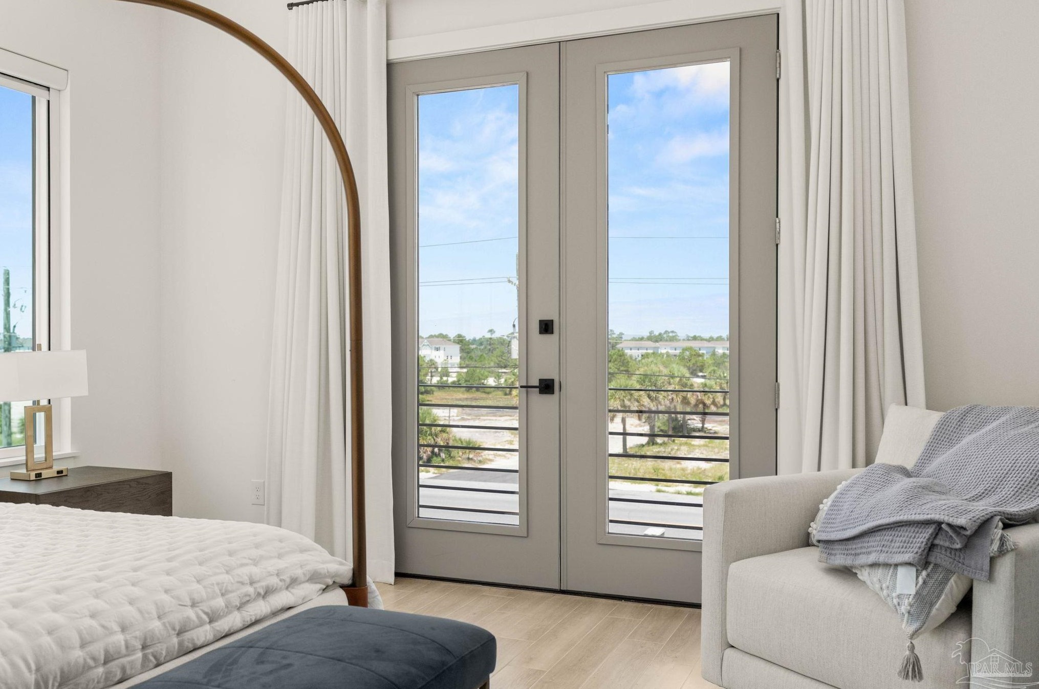 14009 Perdido Ky Dr, Pensacola FL 32507-9302 exterior