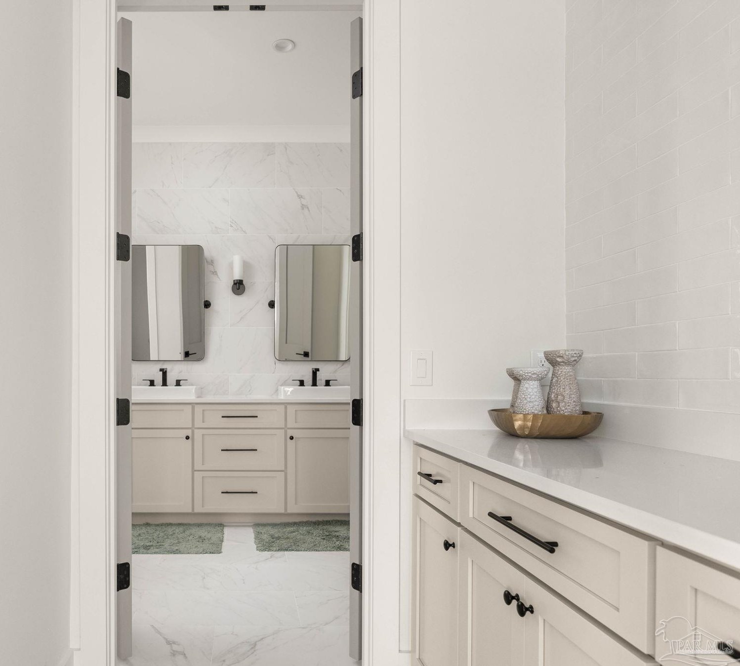 14009 Perdido Ky Dr, Pensacola FL 32507-9302 exterior