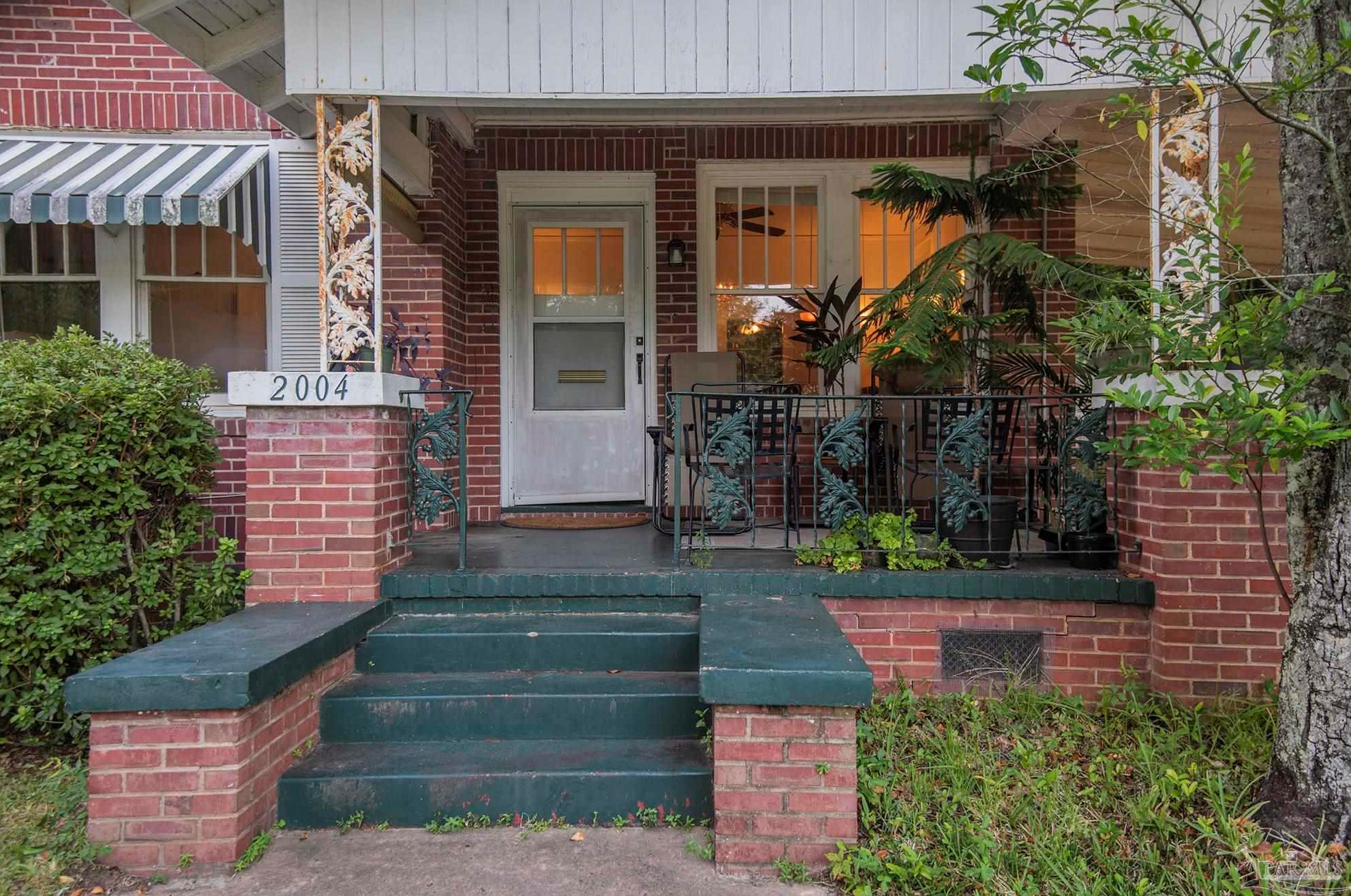 2004 E Bobe St, Pensacola, FL 32503