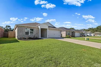 2767 Savannah Michelle Ln, Pensacola, FL 32534 - Photo 2