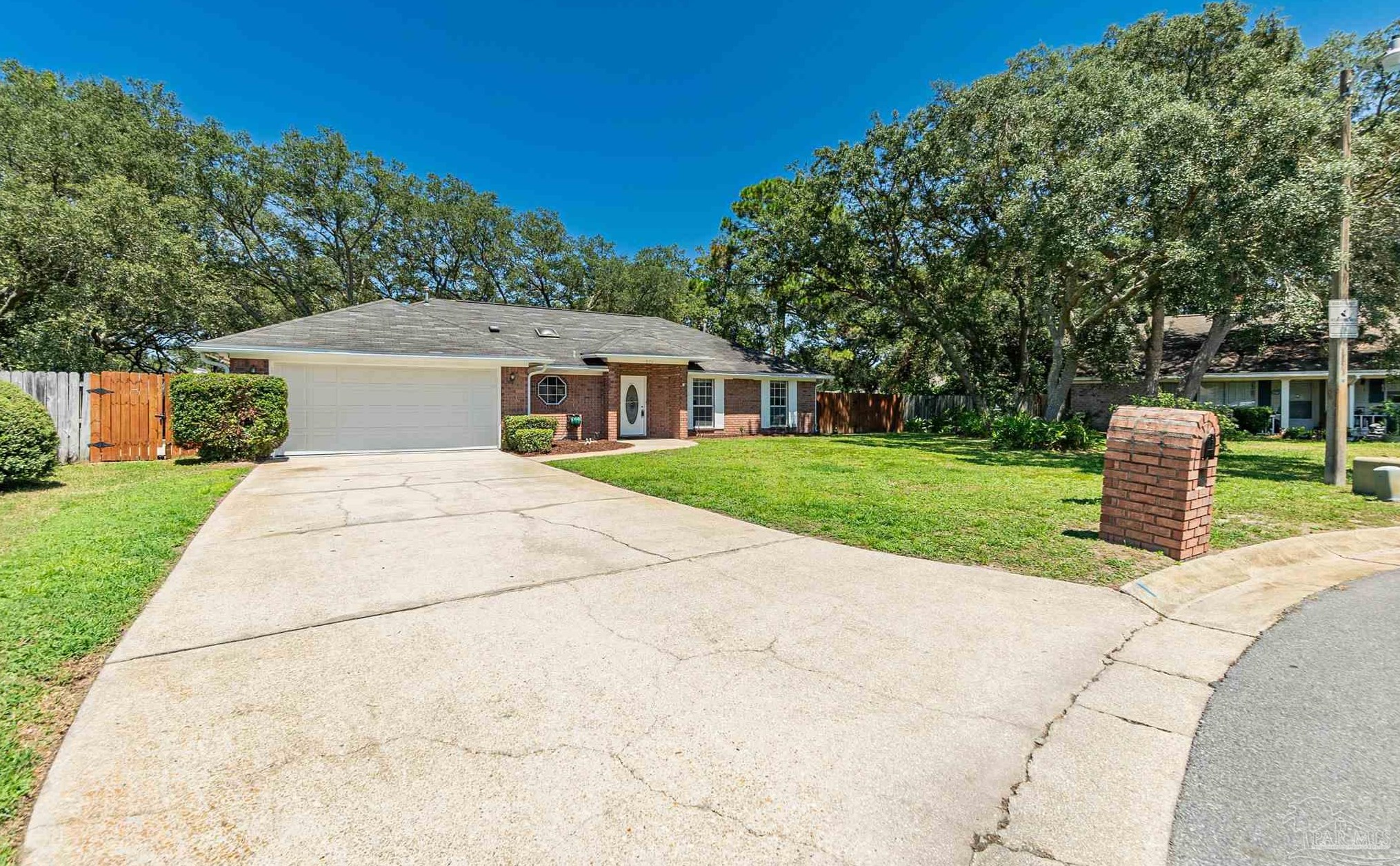 573 Tarkiln Oak Cir, Pensacola, FL 32506
