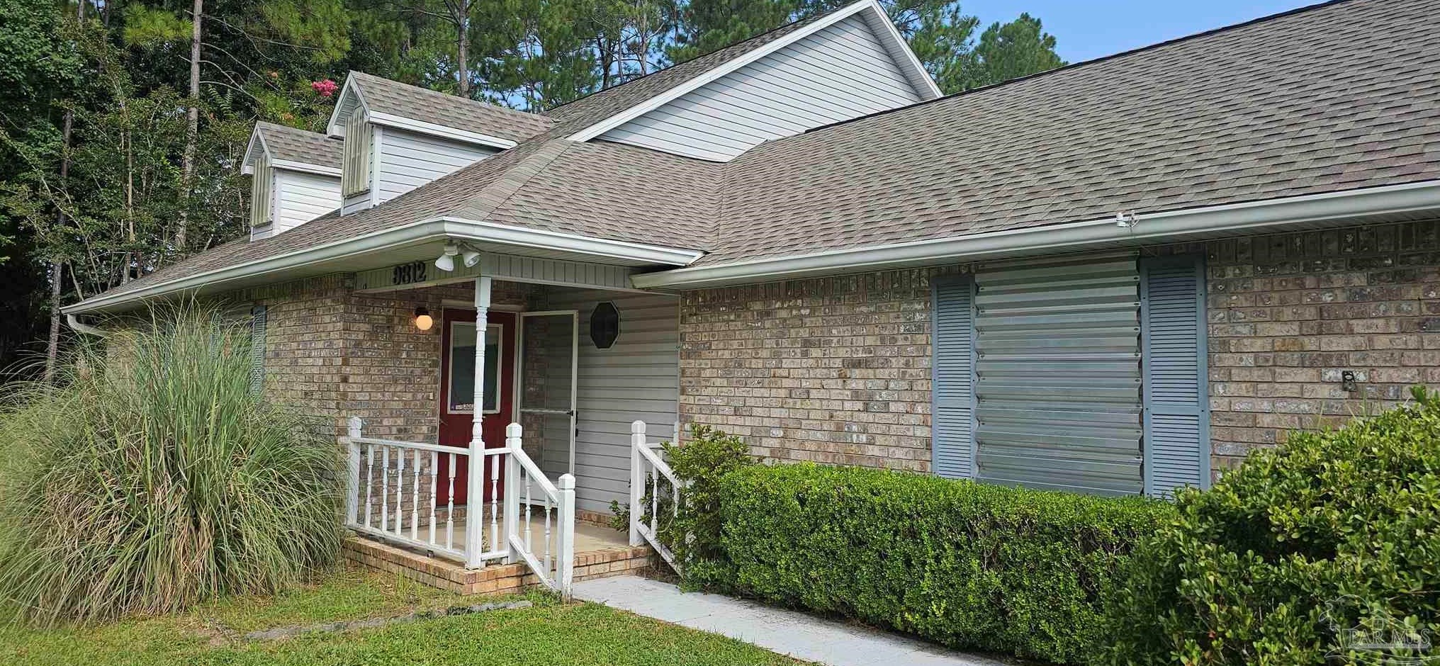 9812 Loquat Dr, Pensacola, FL 32506