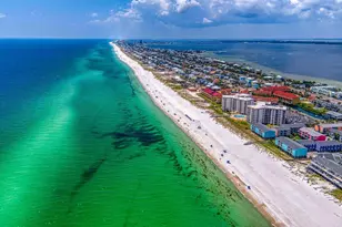 1600 Via De Luna Dr, Pensacola Beach, FL 32561 - Photo 26