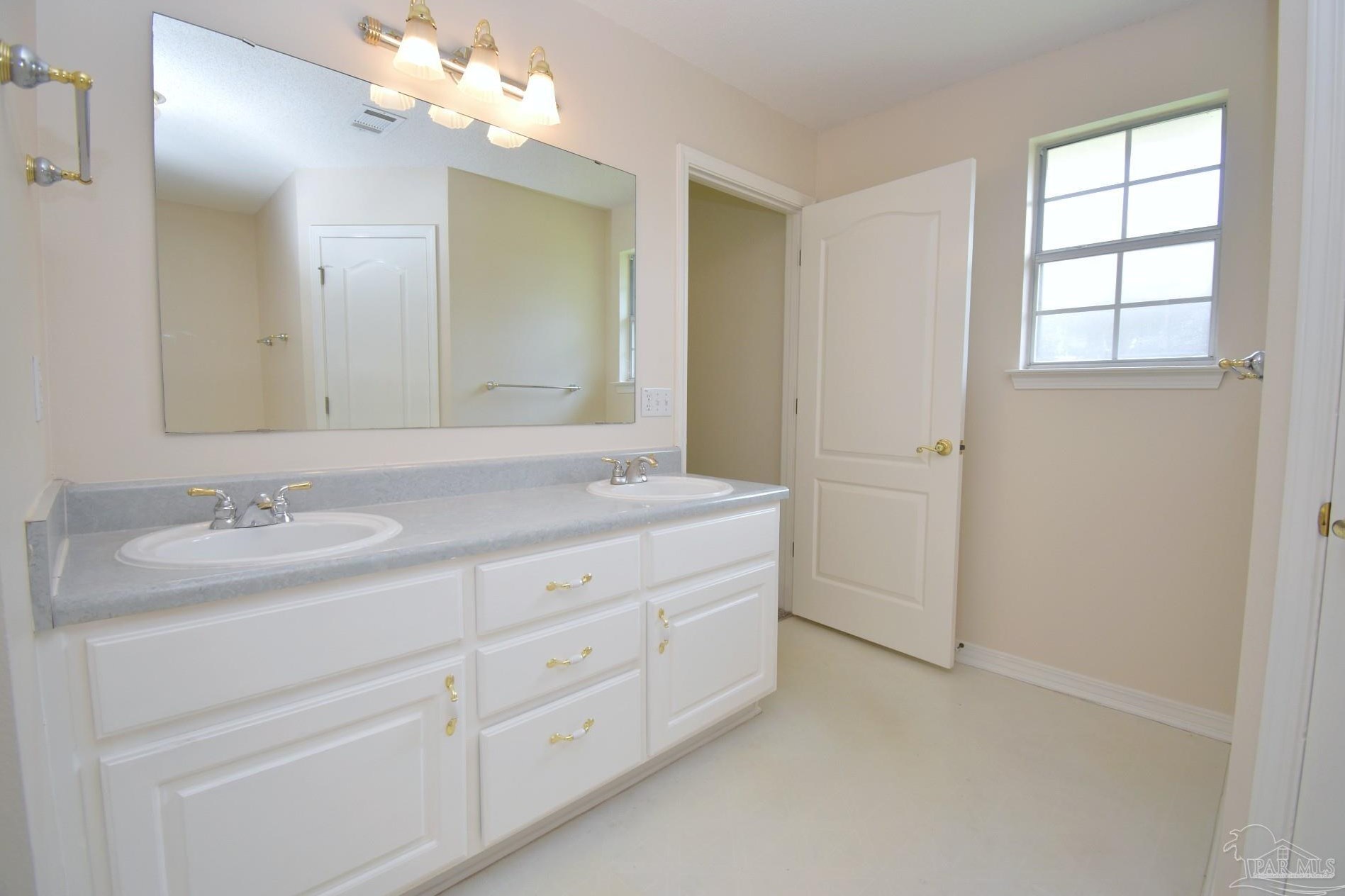 1472 Roebling Trl, Pensacola FL  32506-2902 exterior